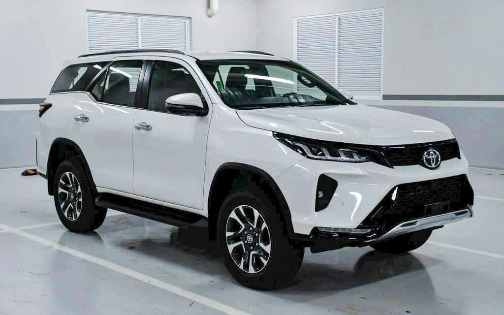 Isuzu mu-X giảm giá còn hơn 760 triệu tại đại lý: Cùng cỡ Fortuner nhưng rẻ ngang Yaris Cross, cơ hội thoát nhóm bán ít nhất cuối năm- Ảnh 3.