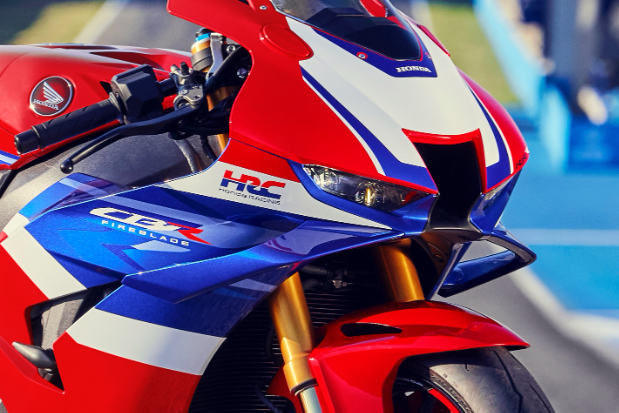 Honda CBR1000RR-R Fireblade 2024 ra mắt Việt Nam: Nâng cấp công nghệ, cải thiện hiệu suất vận hành- Ảnh 3.