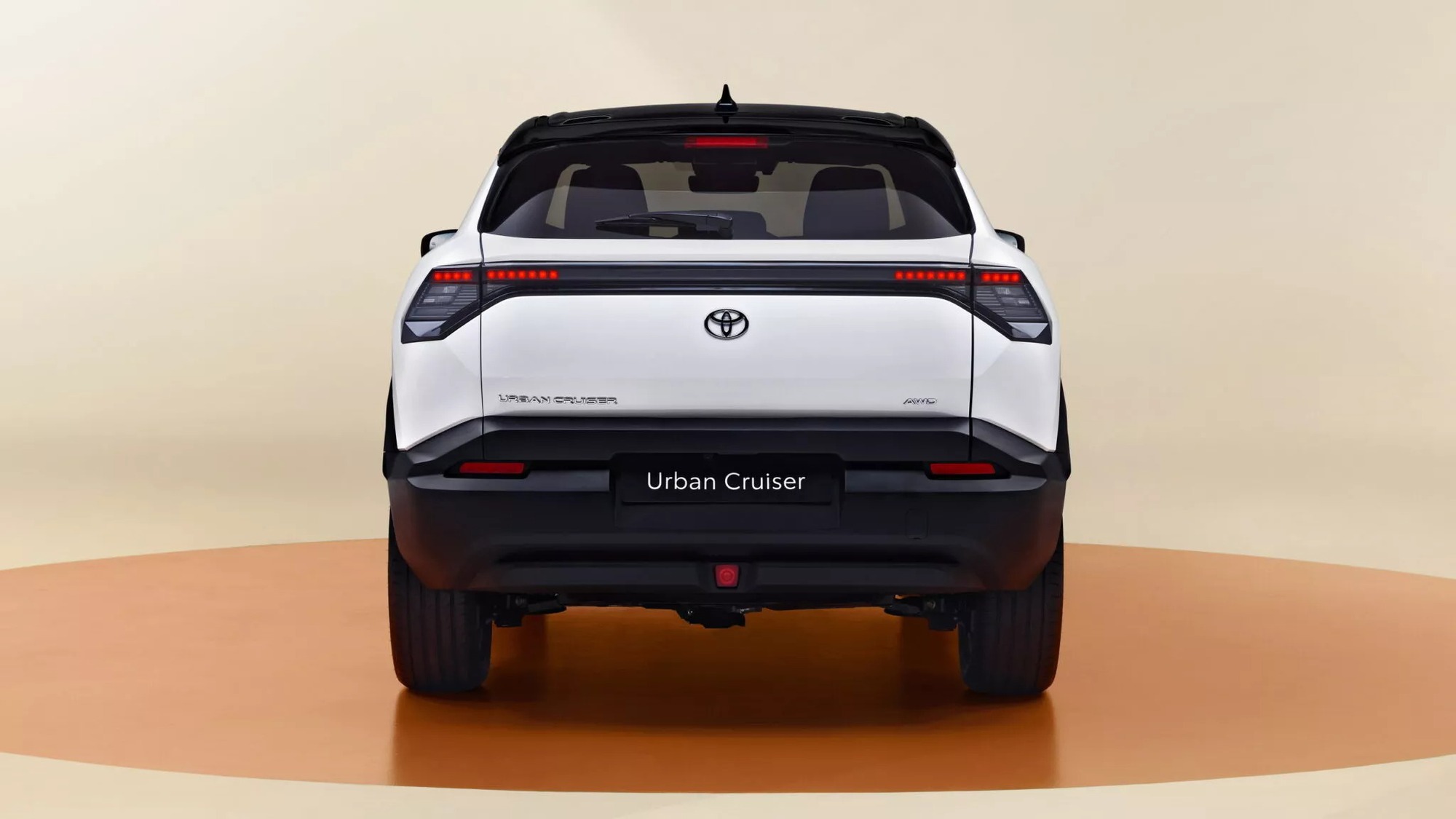 Toyota Urban Cruiser ra mắt: ‘Ruột’ Suzuki Vitara, nhiều công nghệ xịn, có AWD- Ảnh 9.