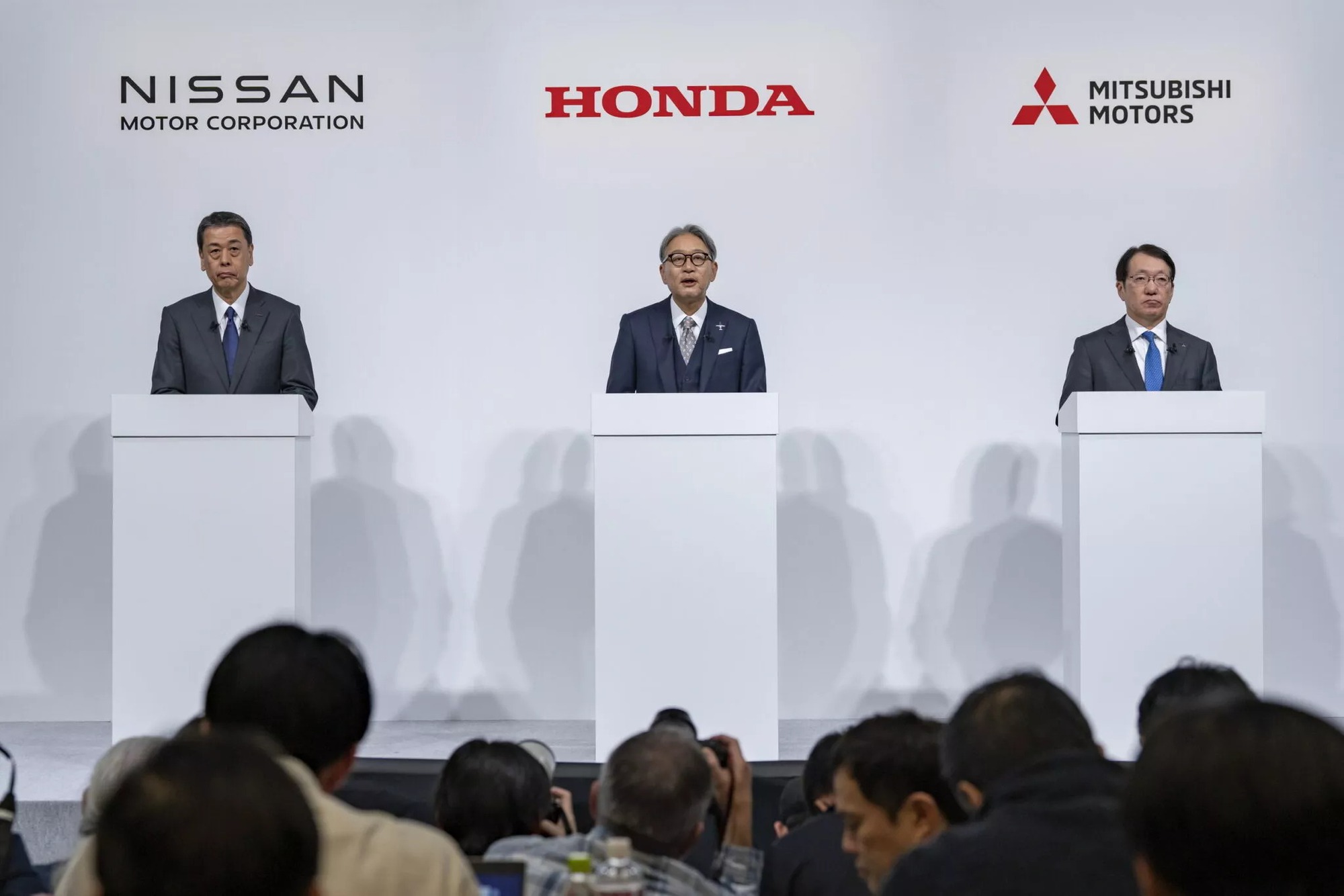 Nissan và Honda xác nhận sáp nhập làm một, cựu CEO Nissan từng dính bê bối chia sẻ: 'Honda bị ép làm'- Ảnh 2.