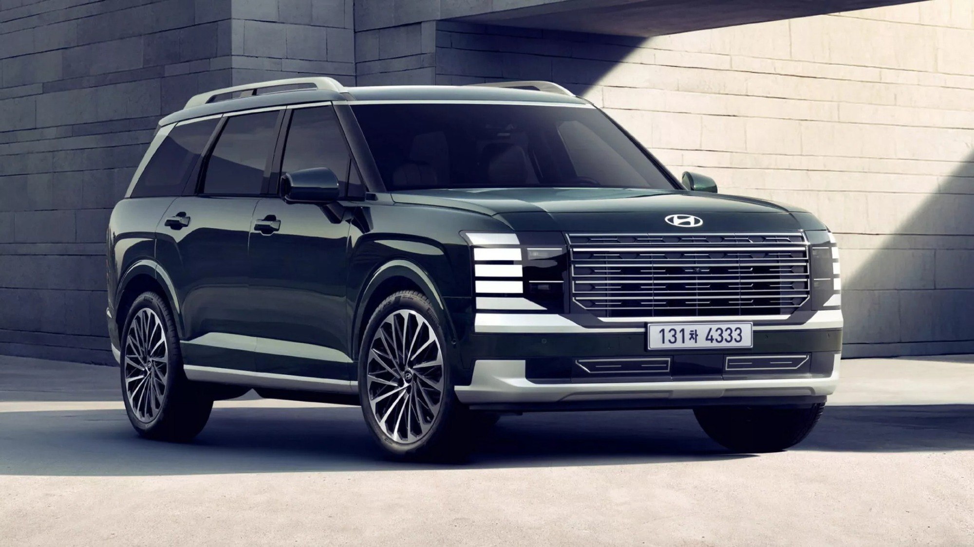 Dù ngoại thất gây tranh cãi, Hyundai Palisade 2025 vẫn nhận số đơn kỷ lục trong ngày đầu mở bán, 70% chọn bản hybrid- Ảnh 2.