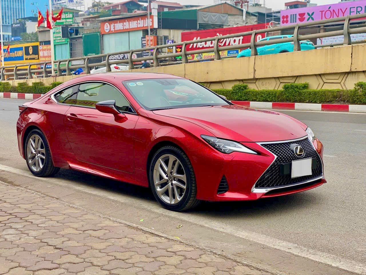 Lexus RC 300 ‘siêu lướt’ 9.000km được chào giá 1,9 tỷ, bằng hơn nửa giá lăn bánh niêm yết sau 5 năm- Ảnh 2.