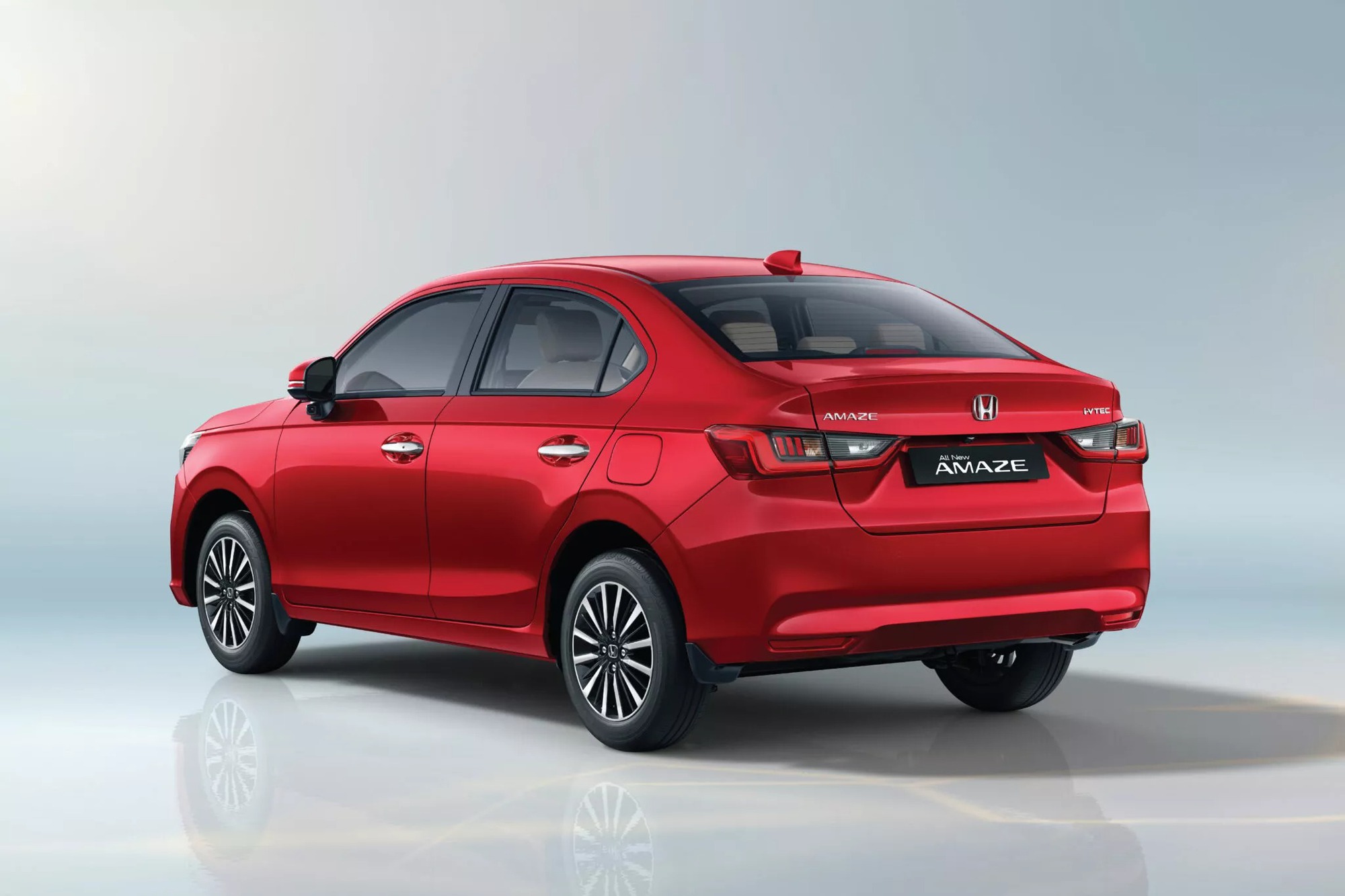 Ảnh chi tiết Honda Amaze vừa ra mắt: Sedan cỡ A đầu giống HR-V, đuôi giống City, máy xăng 1.2L mạnh 89 mã lực- Ảnh 5.