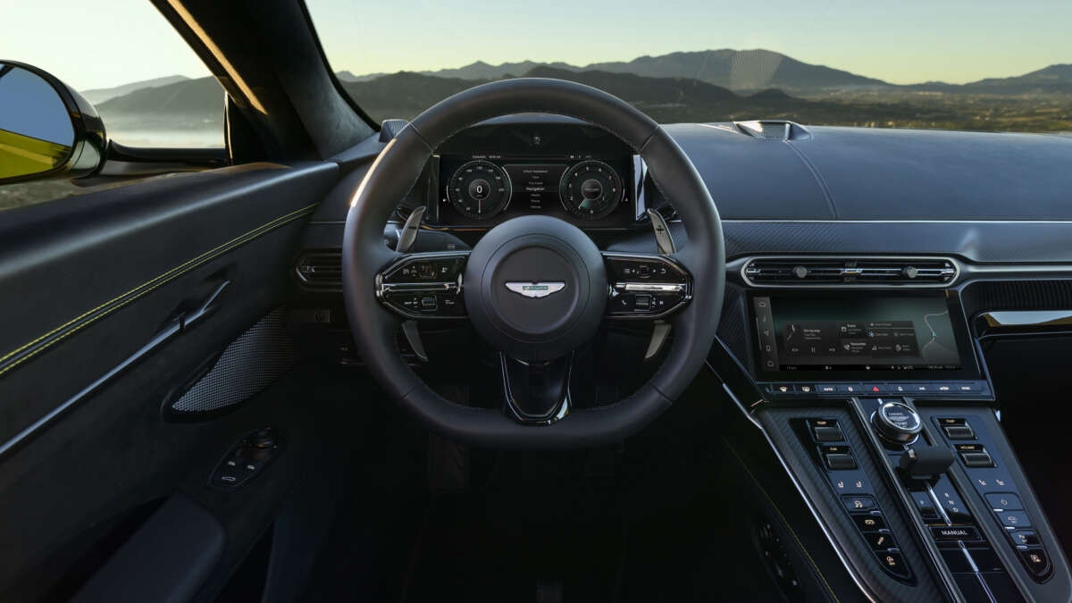Aston Martin Vantage 2024 chính thức ra mắt, công suất hơn 650 mã lực - Ảnh 11.