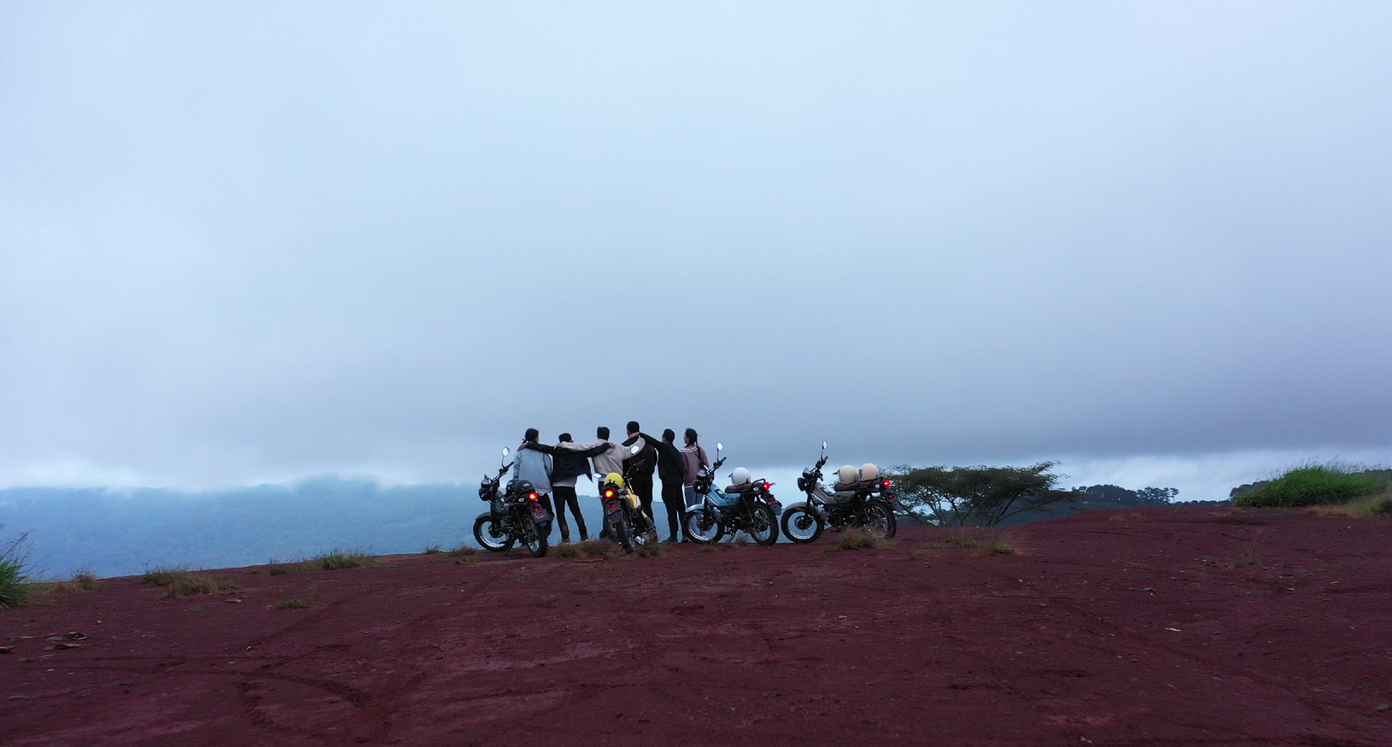 Nếu muốn phượt bằng xe máy thì đây là 4 trải nghiệm du lịch thú vị đáng tham khảo - Ảnh 1.