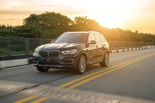 BMW triển khai nhiều ưu đãi cho khách hàng đầu năm mới, doanh nghiệp mua xe có hẳn chính sách riêng - Ảnh 2.