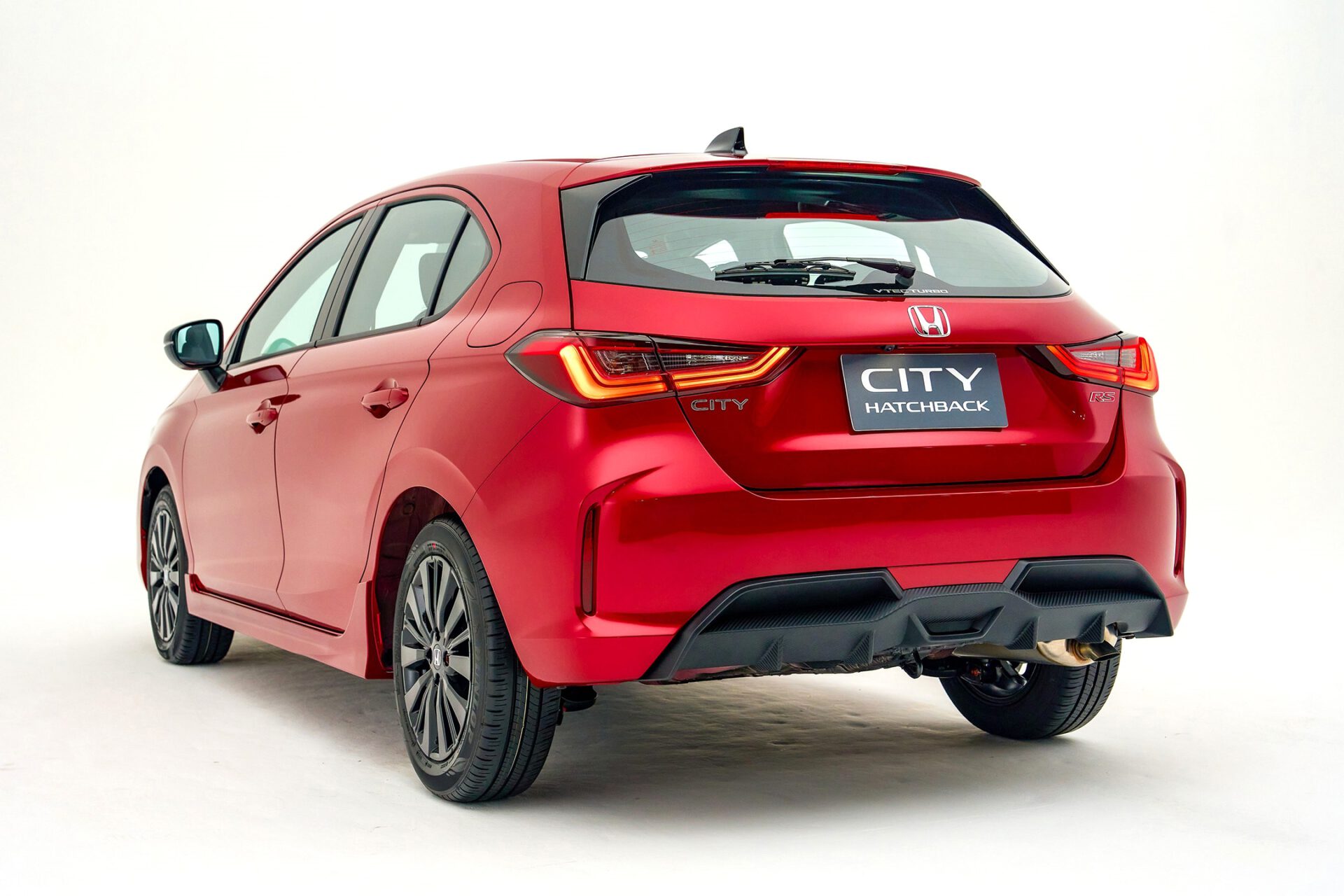 Honda City hatchback nhận nâng cấp mới, thiết kế khác biệt, giá quy đổi cao nhất gần 560 triệu - Ảnh 2.