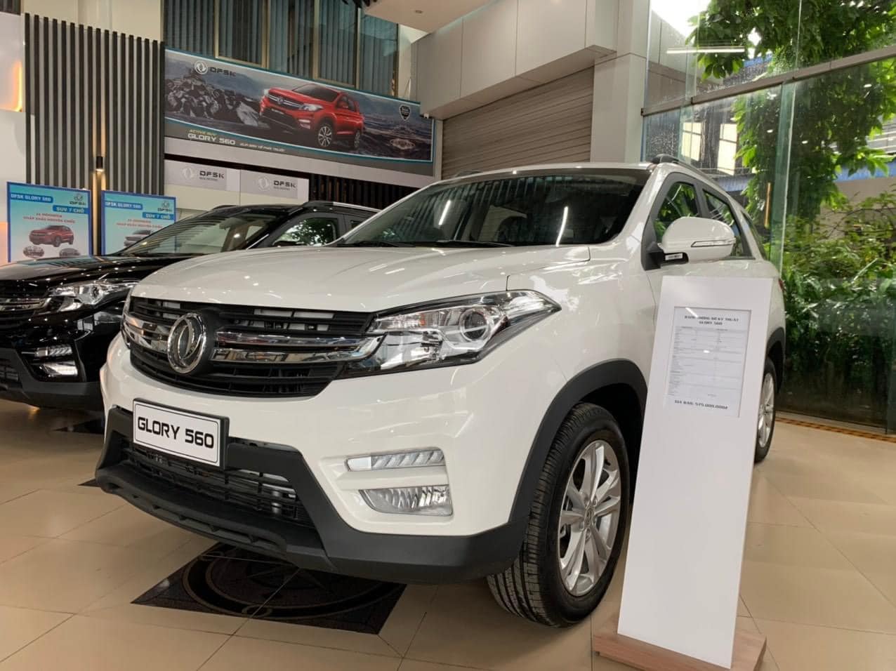 Dongfeng Glory 560 xả kho giá 380 triệu đồng: SUV cùng cỡ với CR-V nhưng giá chỉ ngang xe hạng A tiêu chuẩn - Ảnh 2.