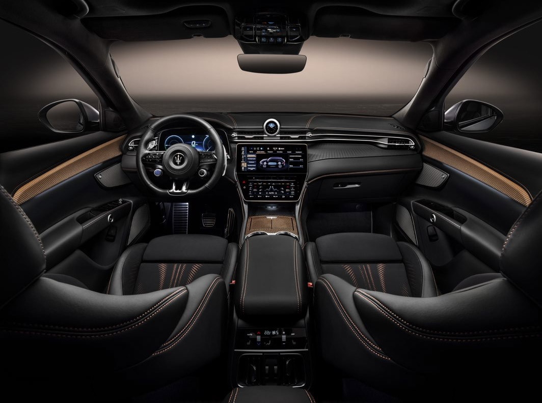 Chiêm ngưỡng Maserati Grecale Folgore 2024 - SUV điện công suất 550 mã lực - Ảnh 3.