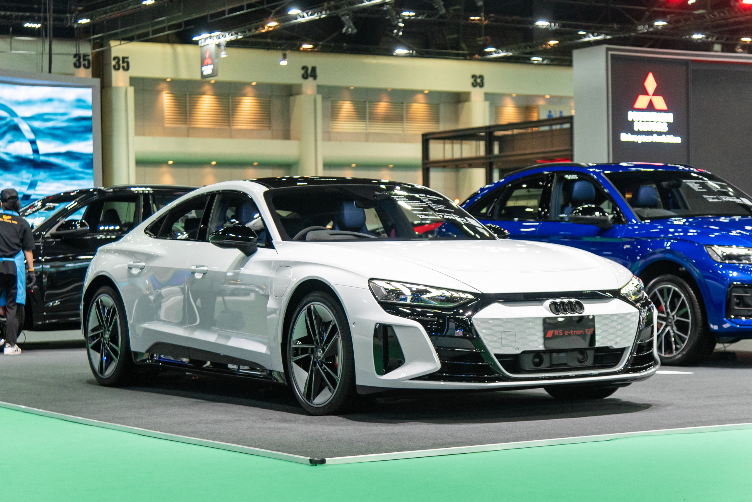 Khám phá gian hàng Audi tại BIMS 2024: Trưng bày dàn xe hùng hậu, dải sản phẩm RS là tâm điểm - Ảnh 7.