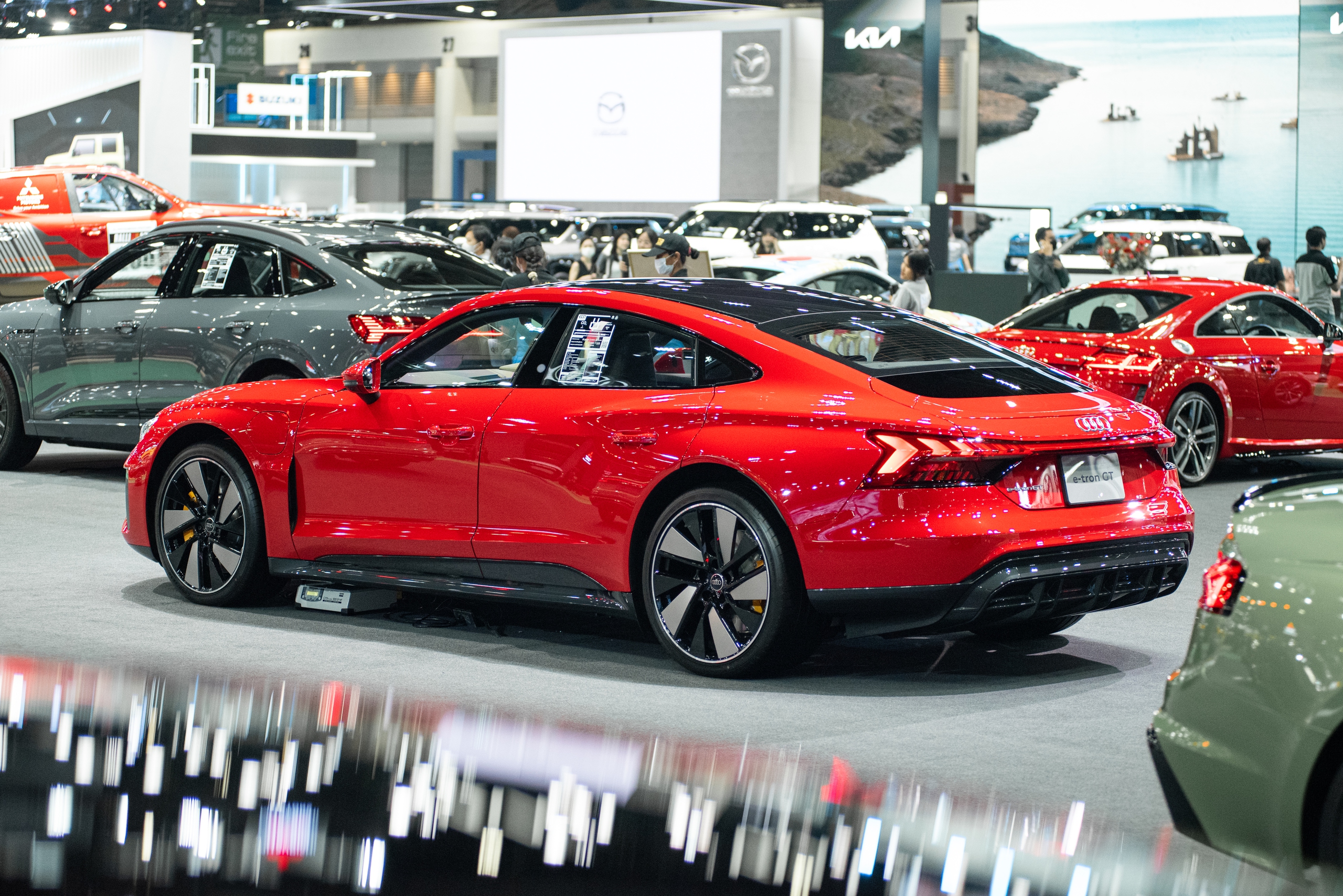 Khám phá gian hàng Audi tại BIMS 2024: Trưng bày dàn xe hùng hậu, dải sản phẩm RS là tâm điểm - Ảnh 6.