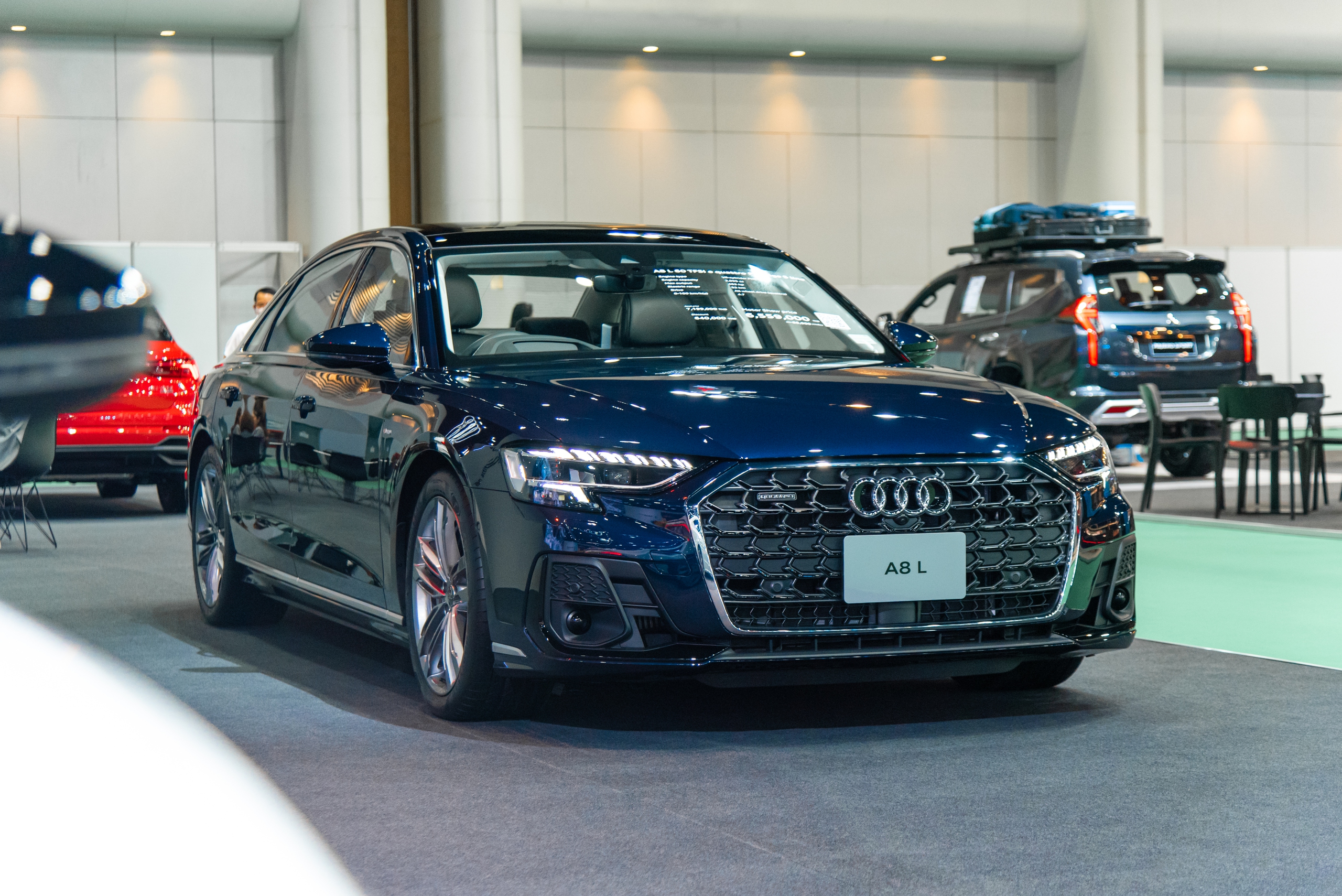 Khám phá gian hàng Audi tại BIMS 2024: Trưng bày dàn xe hùng hậu, dải sản phẩm RS là tâm điểm - Ảnh 4.
