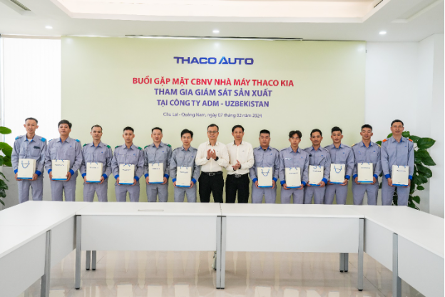 Kỹ sư THACO giám sát sản xuất Kia Sonet tại Uzbekistan, minh chứng tay nghề làm ô tô của người Việt - Ảnh 4.
