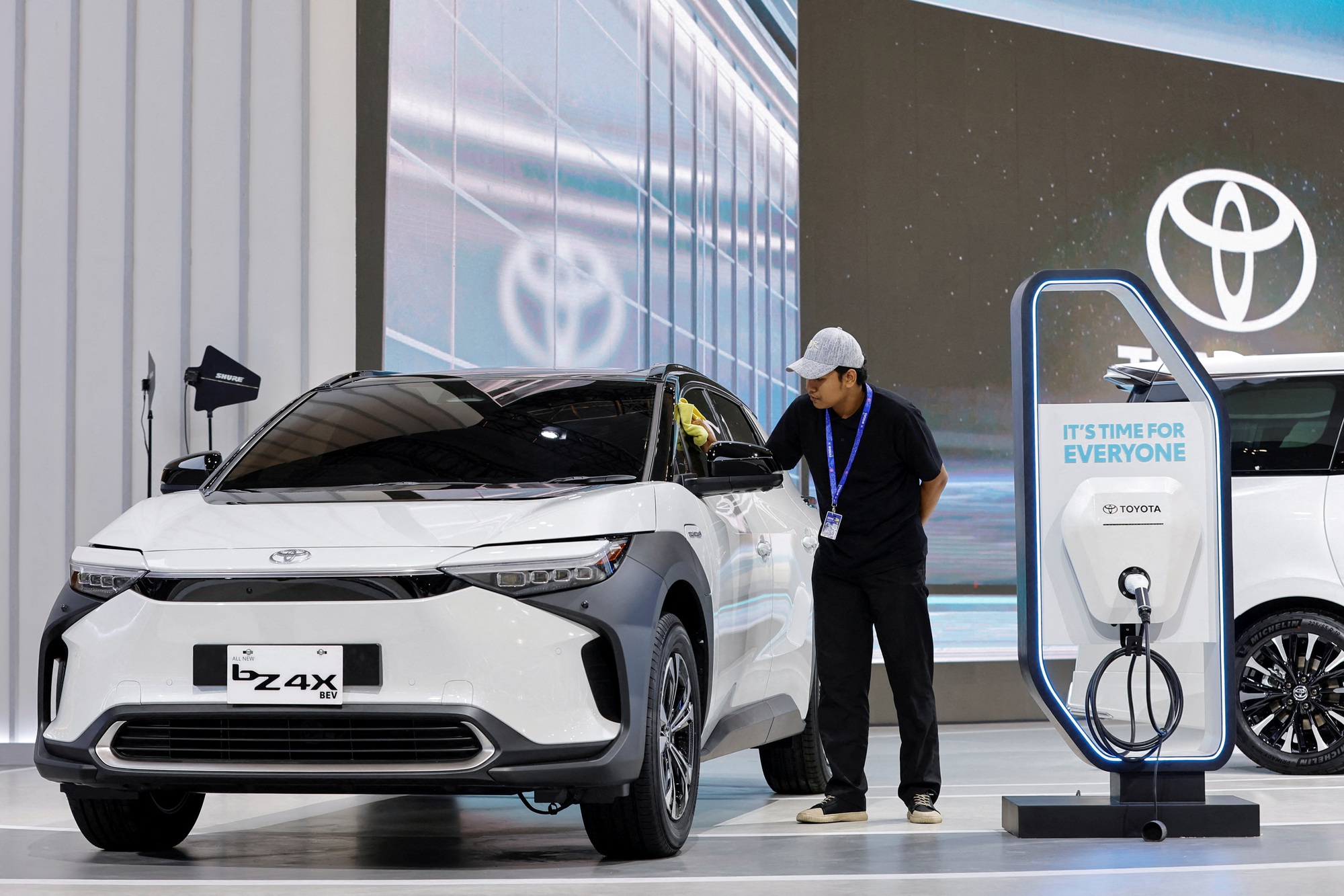 Vua pin Trung Quốc bóc trần sự thật về 'tử thần' của xe xăng, 1300 sáng chế của Toyota hóa thành vô dụng?- Ảnh 4.
