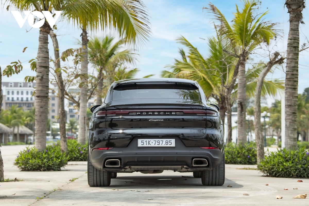 Đánh giá Porsche Cayenne Coupe 2024: Êm ái, đa dụng và sắc bén - Ảnh 3.