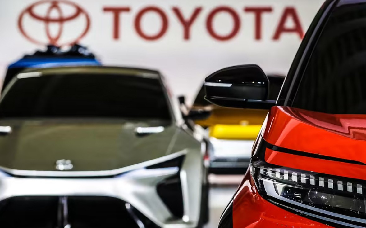Bất chấp gã khổng lồ của Trung Quốc âm 12%, Toyota tăng giá trị gấp đôi nhờ làm chuyện 'ngược đời'