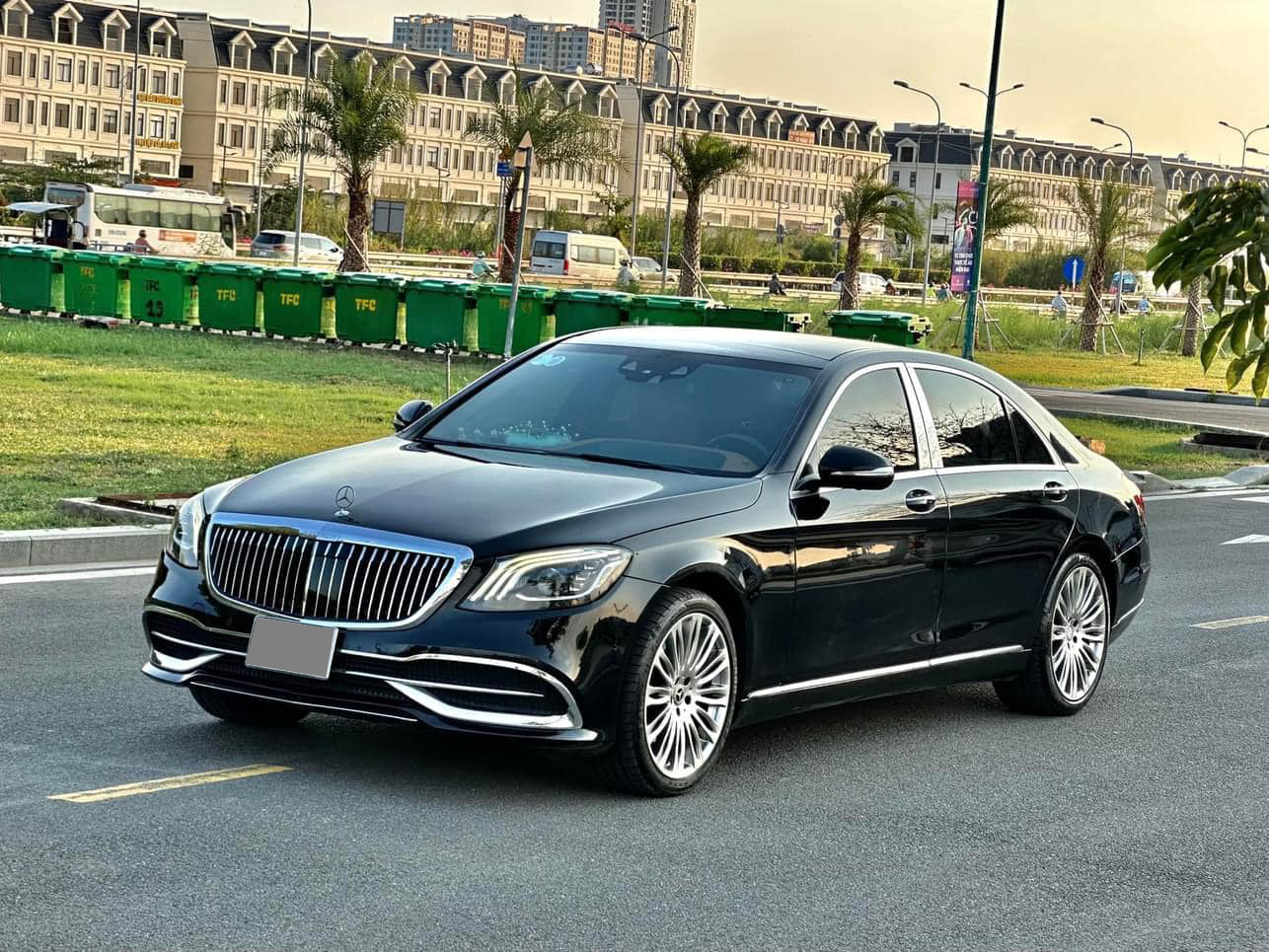 Có hơn 1,3 tỷ muốn ‘chơi’ Mercedes S-Class độc đáo thì đây là lựa chọn tham khảo: Độ Maybach tốn tiền tỷ, nội thất phong cách Hermes- Ảnh 2.