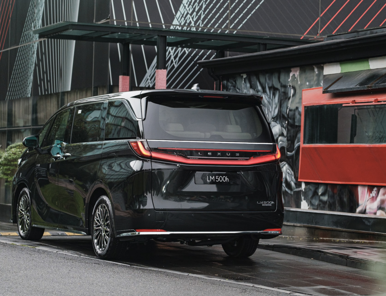 Trải nghiệm ‘khoang hạng nhất di động’ Lexus LM 2024: Khi người Nhật làm MPV hạng sang, đó không chỉ là sự xa xỉ thuần tuý- Ảnh 15.