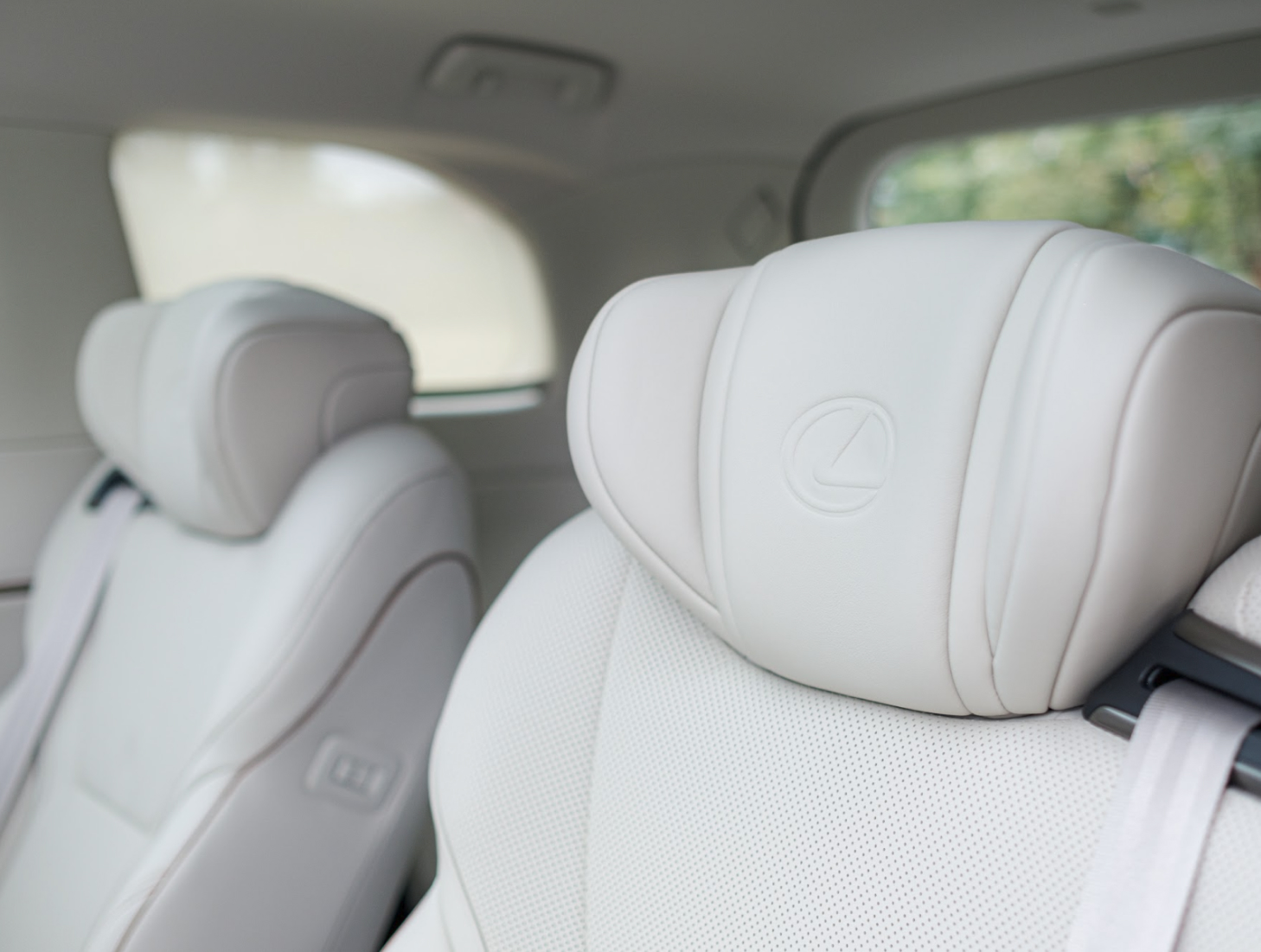 Trải nghiệm ‘khoang hạng nhất di động’ Lexus LM 2024: Khi người Nhật làm MPV hạng sang, đó không chỉ là sự xa xỉ thuần tuý- Ảnh 10.