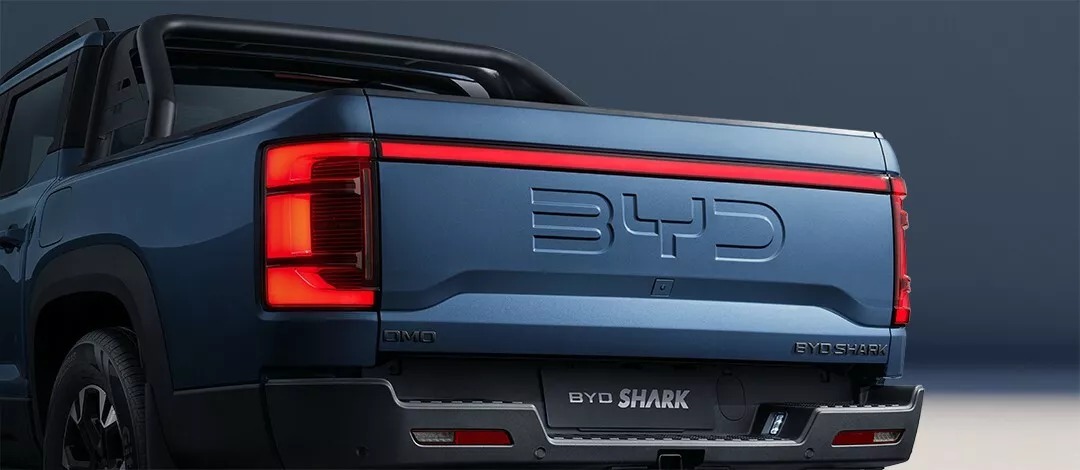 Bán tải BYD Shark chính thức ra mắt: Dáng đậm chất Ford, chạy 100km không cần nhiên liệu, có trang bị độc đáo chưa xuất hiện trên đối thủ Ranger, Triton- Ảnh 13.