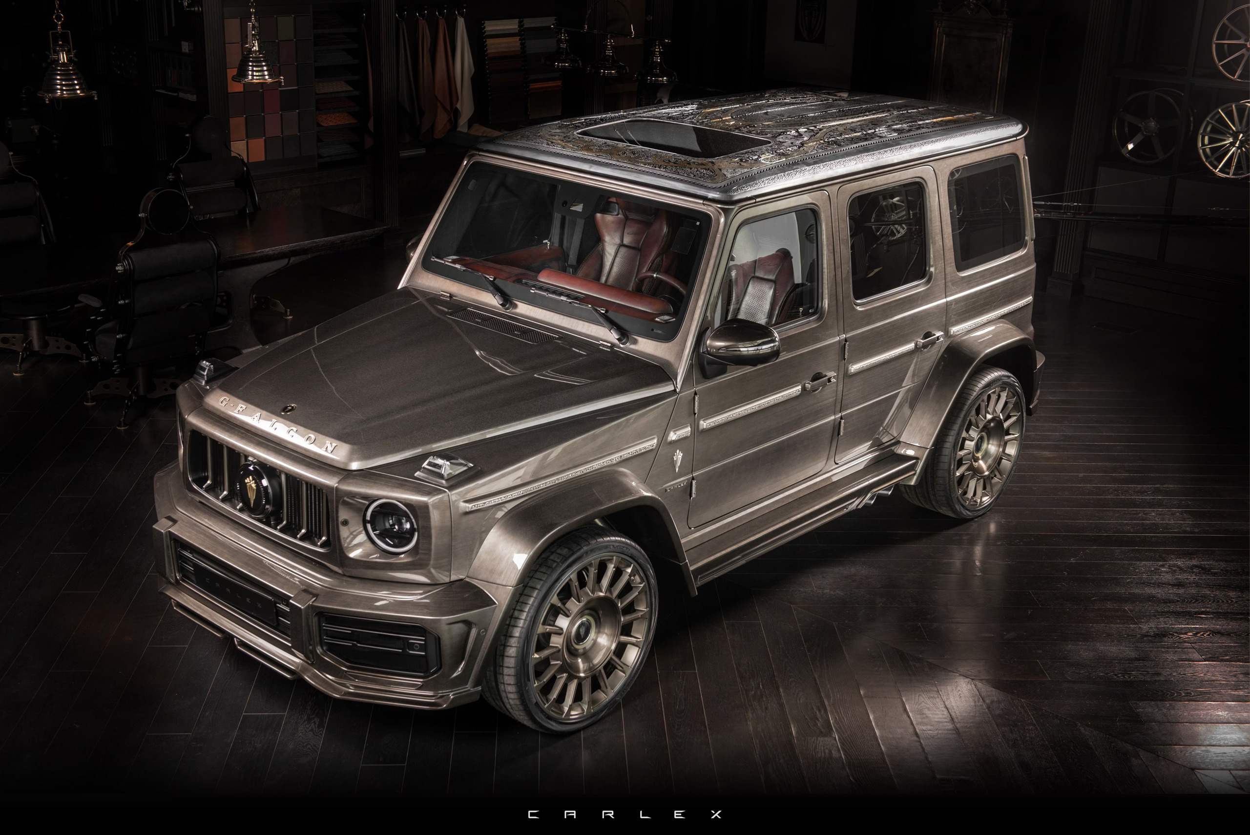 Dân chơi đòi Mercedes-AMG G 63 kỳ công nhất lịch sử: Chỉ riêng vỏ mất tới 3 năm hoàn thiện, nội thất cầu kỳ rắc bụi kim cương- Ảnh 2.