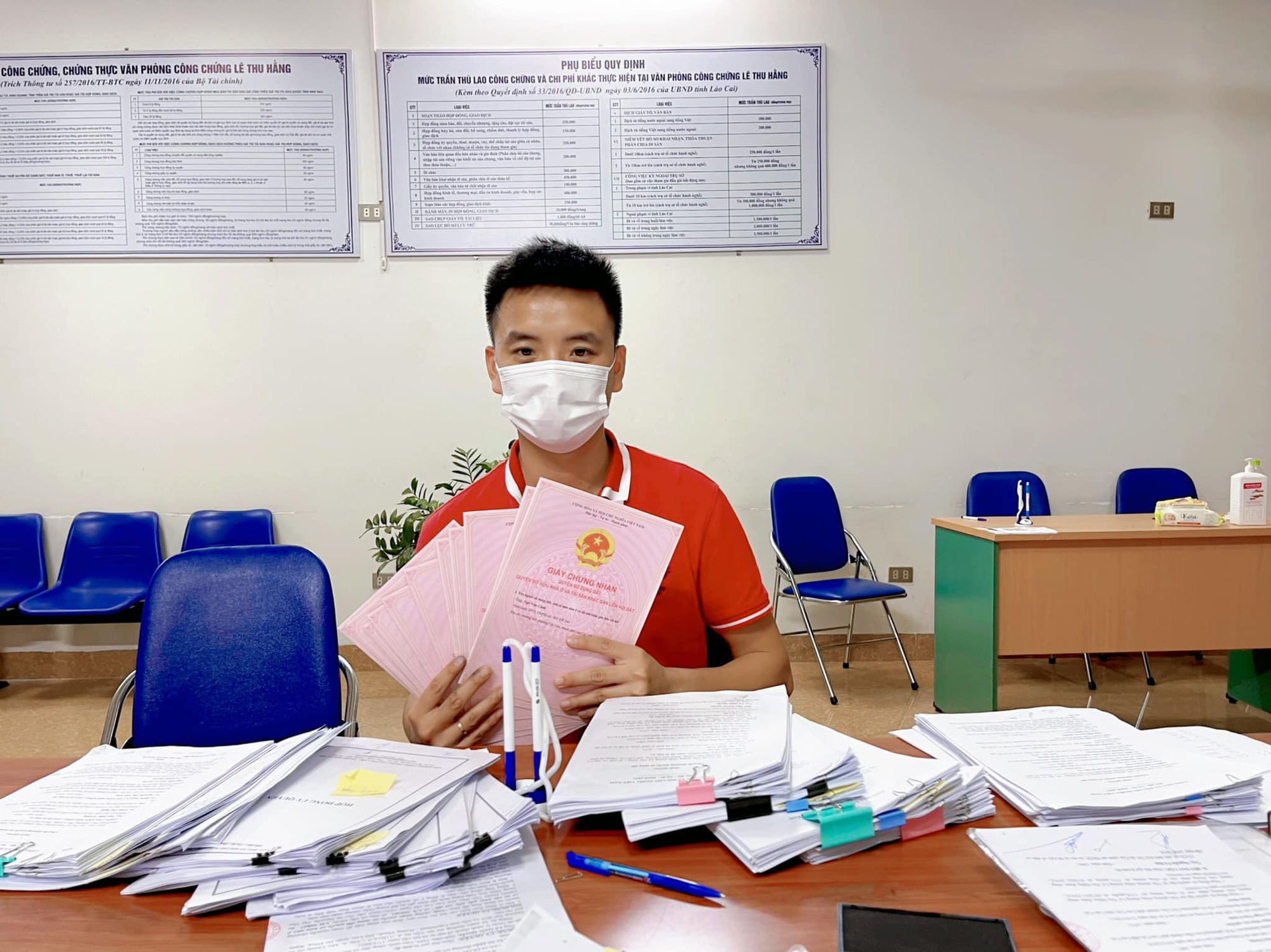 "Cặp vợ chồng triệu đô” từng có quá khứ đi chạy bàn, giờ thuê hẳn du thuyền 500 tỷ để quảng bá livestream tầm cỡ- Ảnh 16. "Cặp vợ chồng triệu đô” từng có quá khứ đi chạy bàn, giờ thuê hẳn du thuyền 500 tỷ để quảng bá livestream tầm cỡ- Ảnh 16.