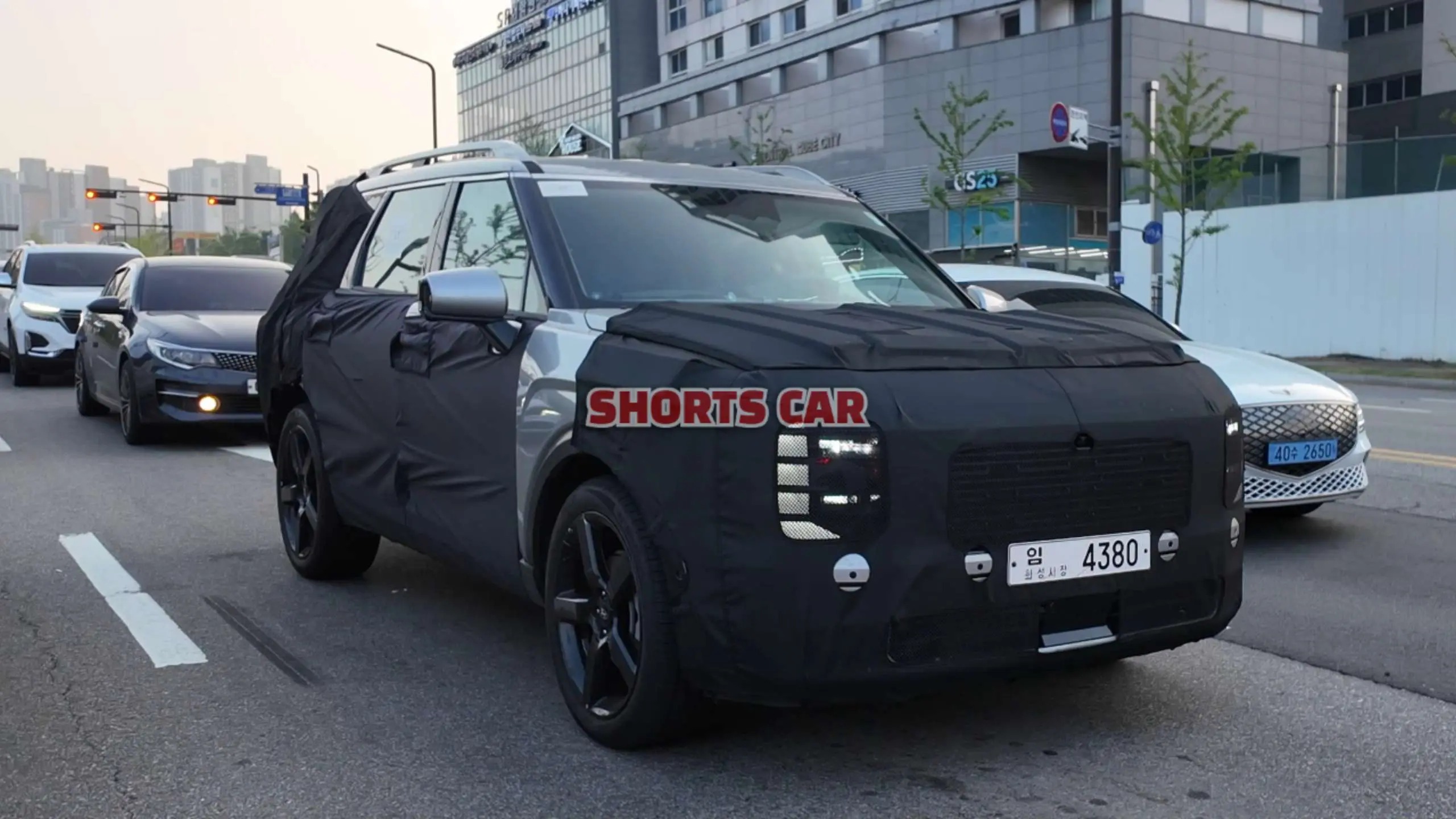 Đồn đoán Hyundai Palisade 2025: Khung gầm hoàn toàn mới, máy xăng V6 3.5L tăng áp mới, thêm tùy chọn động cơ 2.5L hybrid- Ảnh 2.