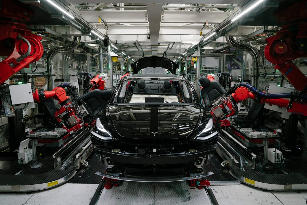 Tesla tung chiêu bài "mời" khách Trung Quốc tham quan nhà máy ở Mỹ- Ảnh 1.