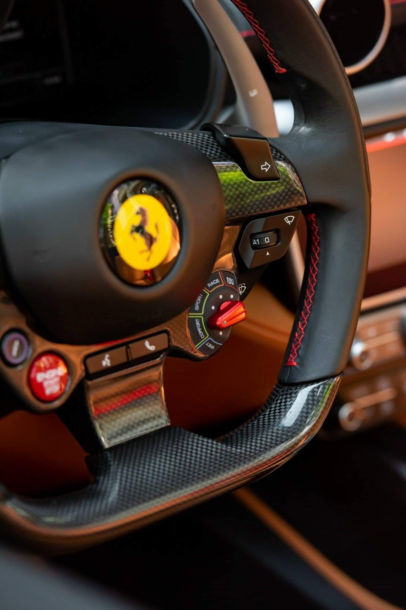 Ferrari Portofino M tìm được chủ nhân sau cả năm lên sàn xe cũ, người bán chia sẻ: Khách hàng hỏi mua và chuyển cọc chỉ trong 2 tiếng, giao xe ngay chiều hôm sau- Ảnh 9.