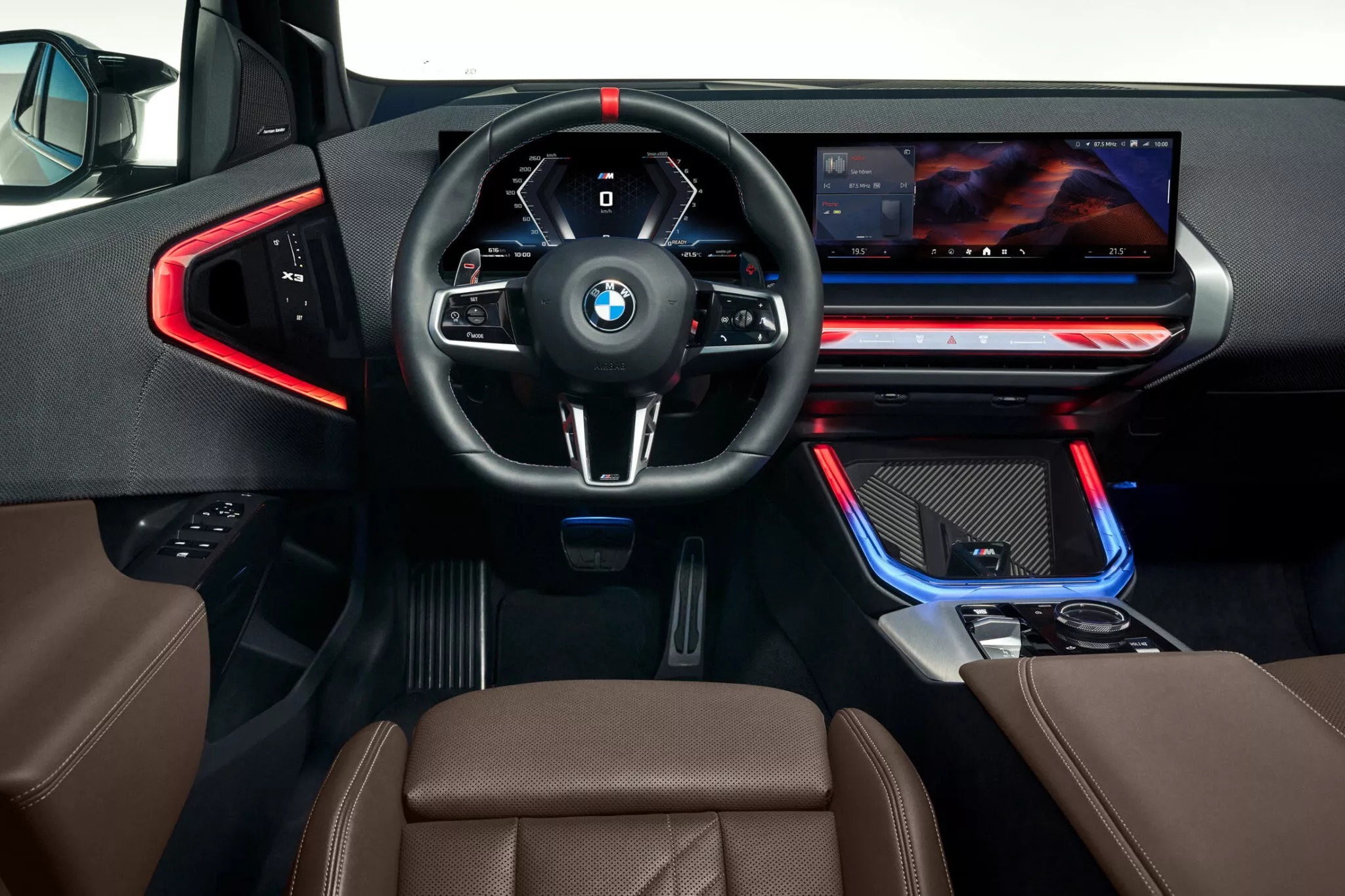 BMW X3 2025 ra mắt: Giá quy đổi từ hơn 1,2 tỷ đồng, thiết kế lột xác, màn hình cong khủng, động cơ mới mạnh hơn đấu GLC- Ảnh 12.