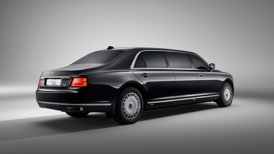 Cận cảnh chiếc limousine bọc thép thường được Tổng thống Putin mang theo khi công du nước ngoài- Ảnh 4.