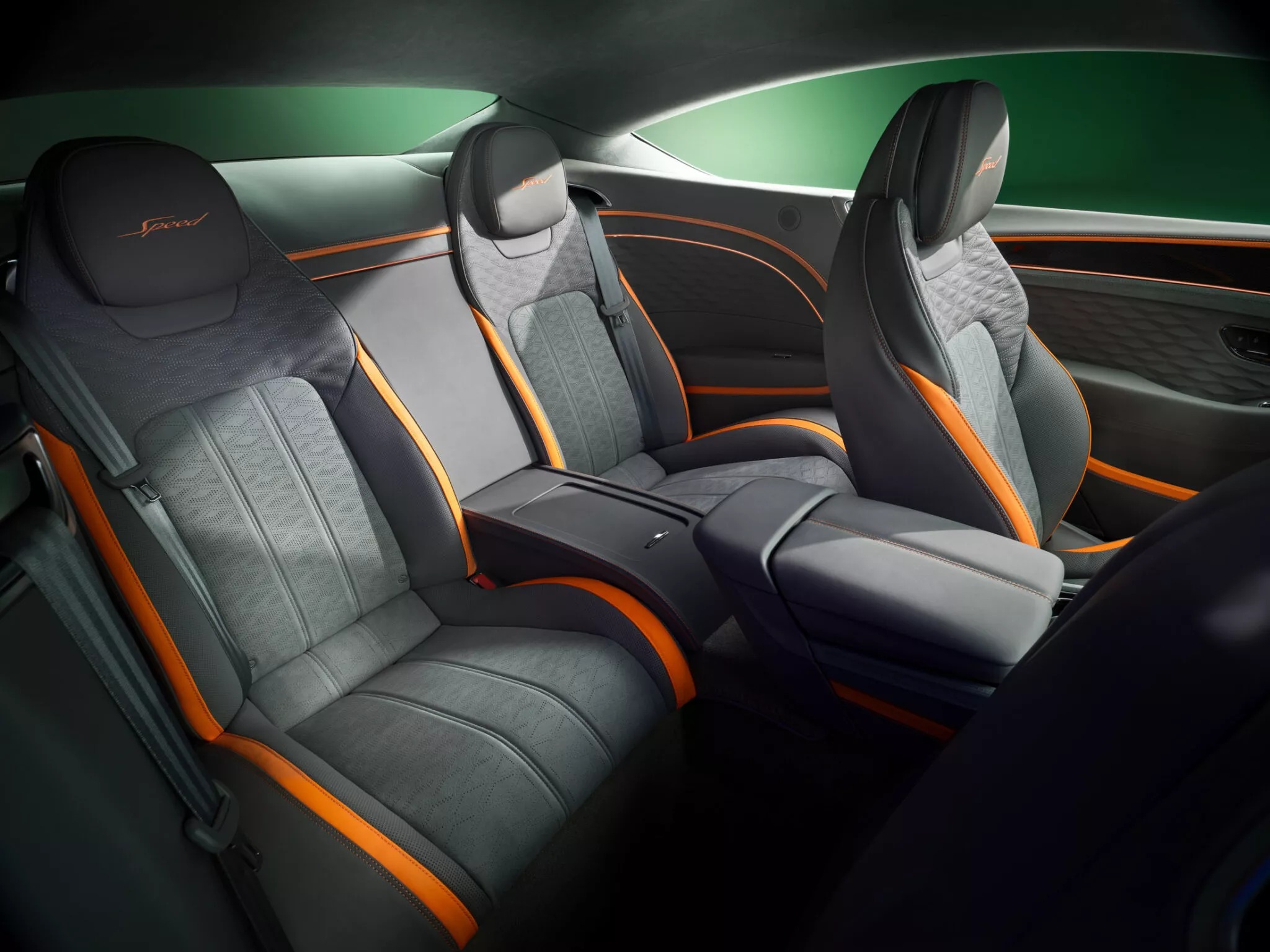 Bentley Continental GT 2025 ra mắt: Động cơ hybrid mạnh nhất lịch sử, có chi tiết giống mẫu xe hàng hiếm- Ảnh 11.