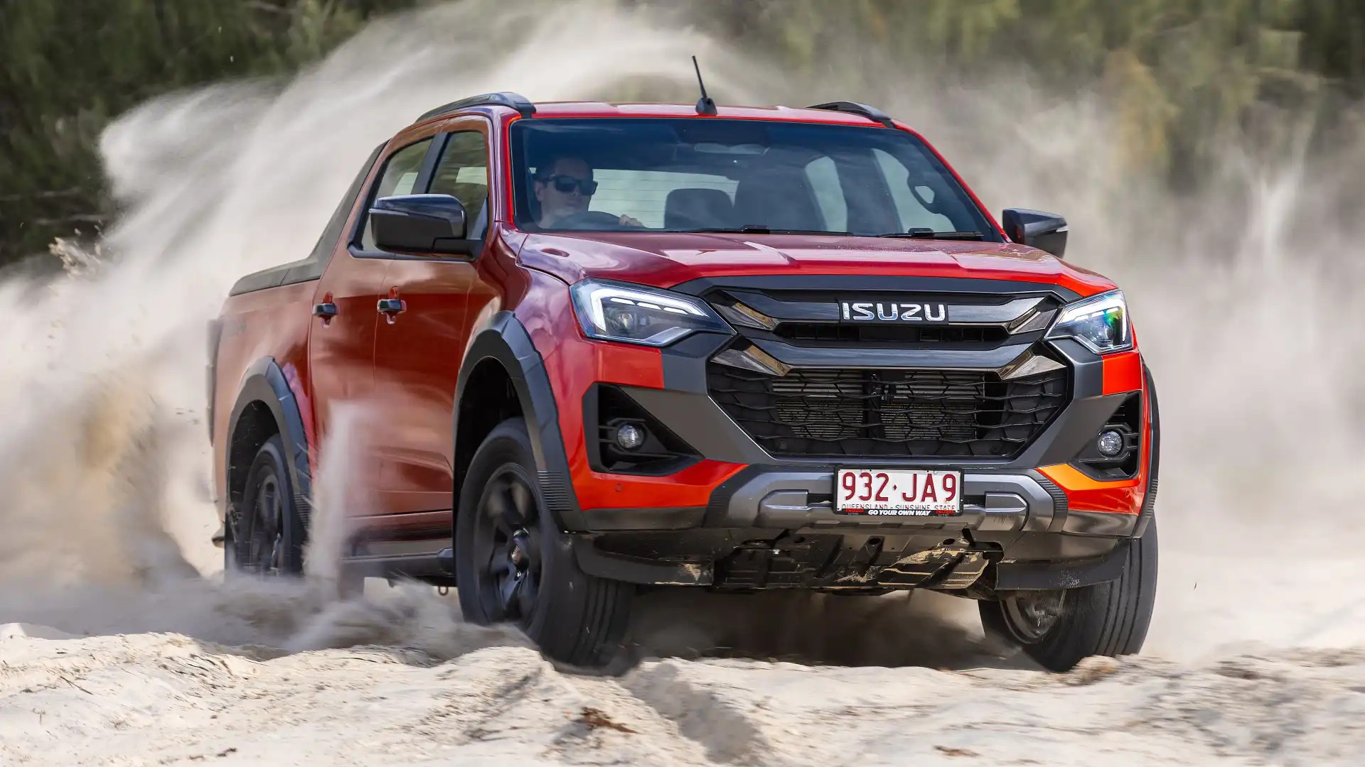 Isuzu D-Max sắp có bản mới: Đấu Ford Ranger Raptor bằng máy 3.0L 188 mã lực, ra mắt tháng 12- Ảnh 2.