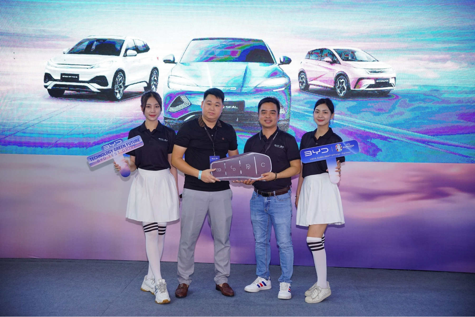 BYD Việt Nam sau ‘chia tay’ chủ đầu tư cũ: Vẫn có nhà phân phối khủng, nhiều xe ‘hot’ được đưa về- Ảnh 7.