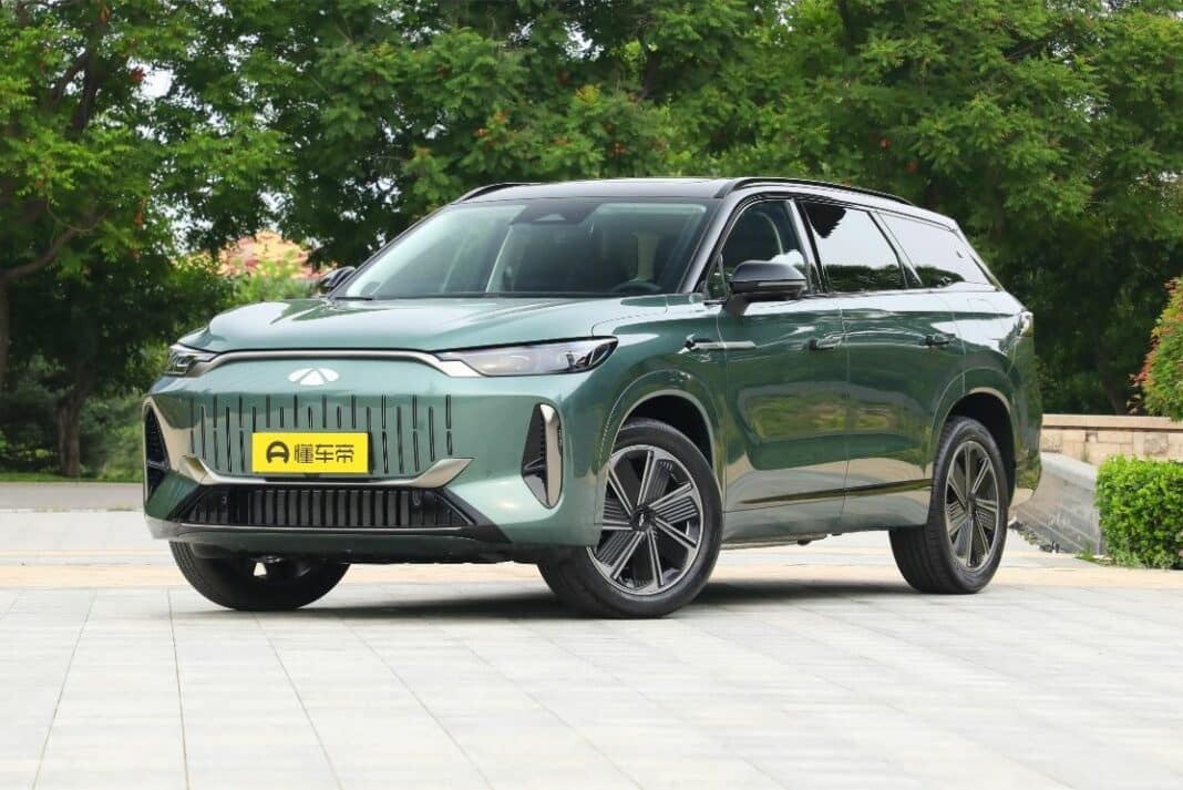 Mẫu SUV hybrid này vừa lập kỷ lục chạy xa nhất thế giới: Đầy bình đi được 2.100km, dư sức xuyên Việt không cần đổ thêm xăng- Ảnh 2.