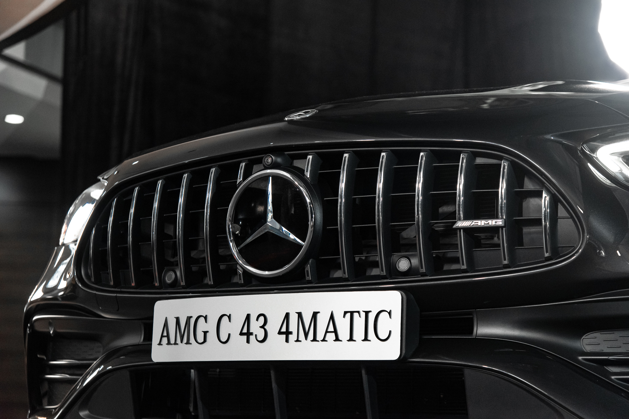 ‘Phù thủy retrofit Mercedes’ sở hữu GLE 53 trải nghiệm C 43 và C 63 S E Performance: ‘AMG 2 số vẫn có thể đi hàng ngày’- Ảnh 9.