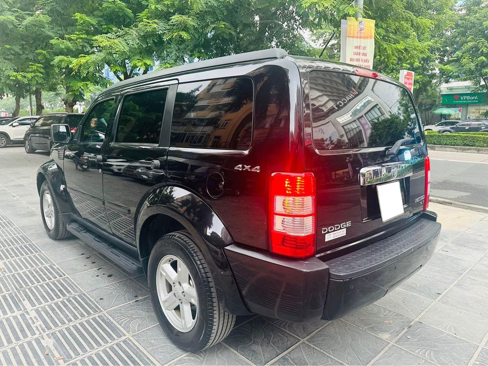 'Xe hiếm' Dodge Nitro bán lại sau 16 năm: Giá rẻ ngang Morning, từng góp mặt trong nhóm ô tô tệ nhất, ông Đặng Lê Nguyên Vũ cũng sở hữu 1 chiếc- Ảnh 7.