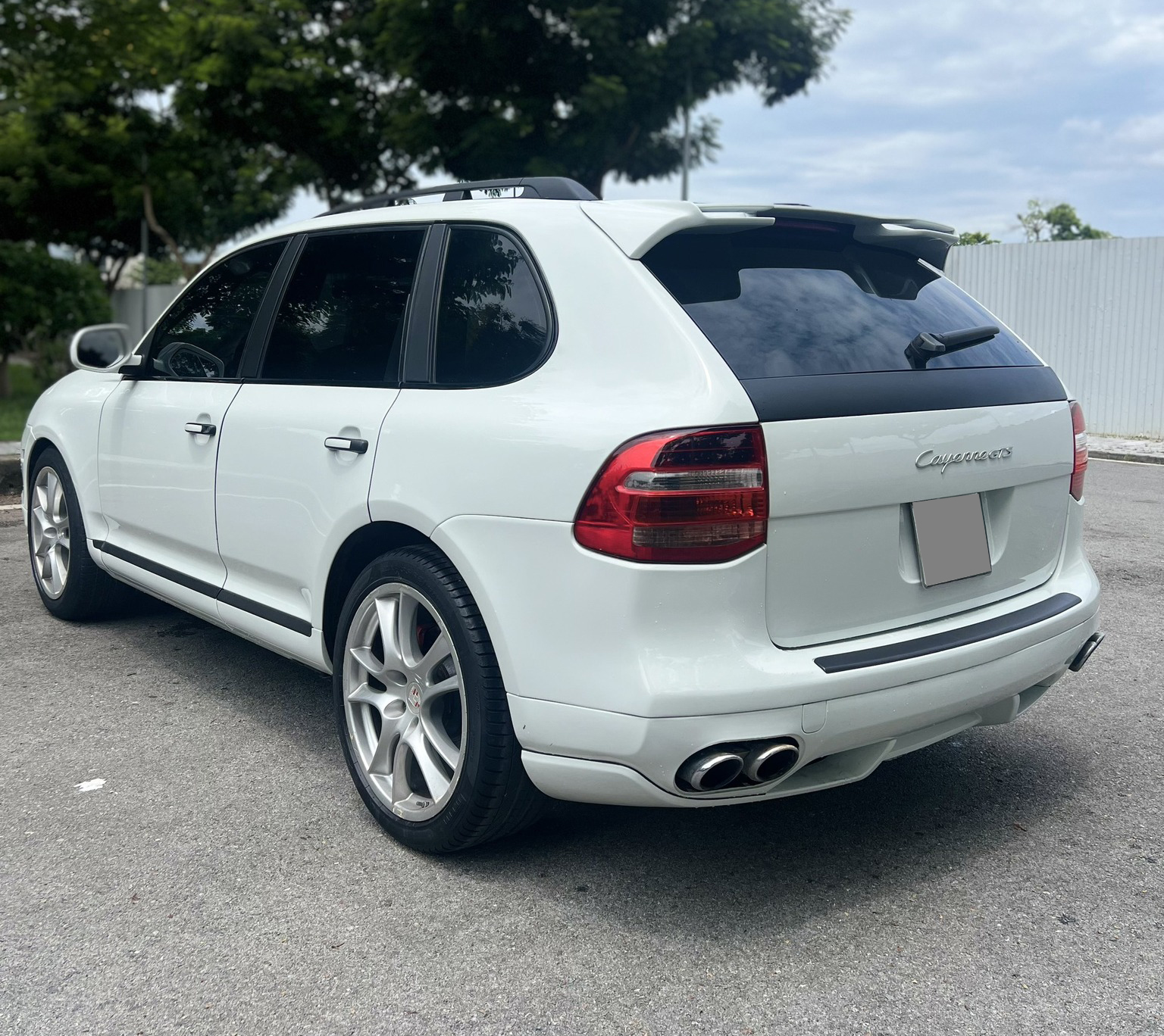 Rao Porsche Cayenne 16 năm tuổi rẻ ngang Kia Soluto, người bán khẳng định: 'Xe siêu đẹp'- Ảnh 6.