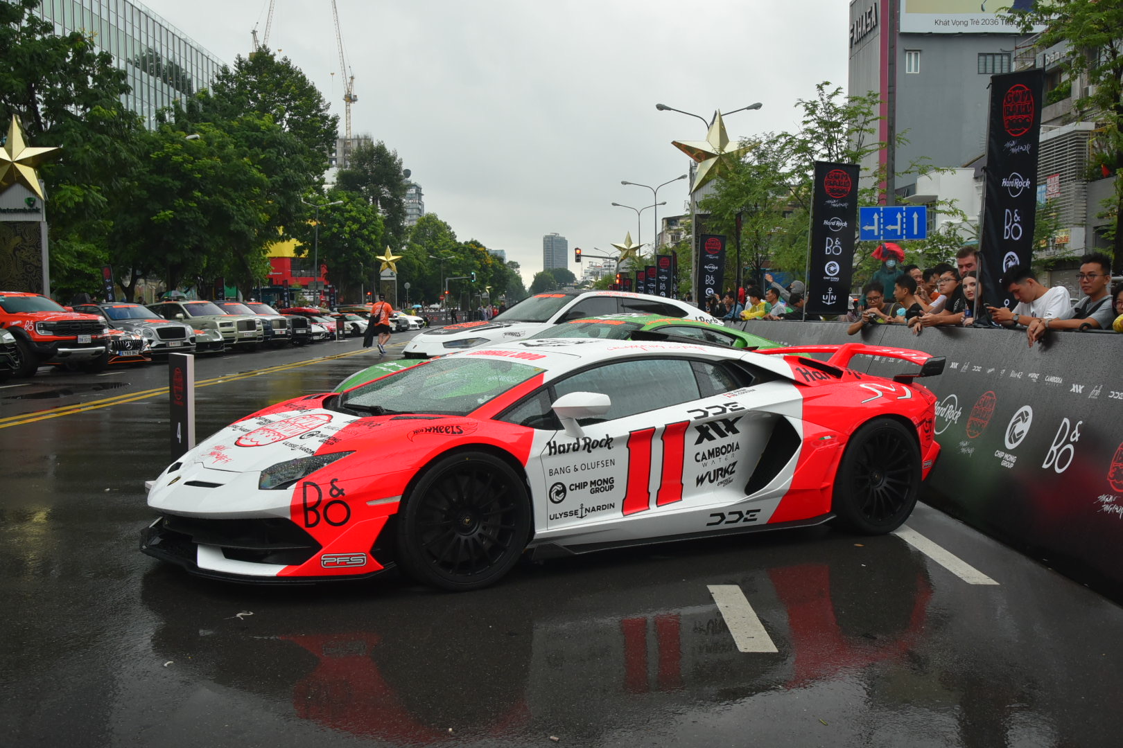 Cận cảnh dàn xe tham gia Gumball 3000: Đủ siêu xe đến siêu SUV, có cả bản giới hạn, bán tải và 2 xe VinFast- Ảnh 11.