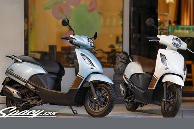 Xe ga huyền thoại Honda Spacy ’lột xác’ với thiết kế mới- Ảnh 1. Xe ga huyền thoại Honda Spacy ’lột xác’ với thiết kế mới- Ảnh 1.
