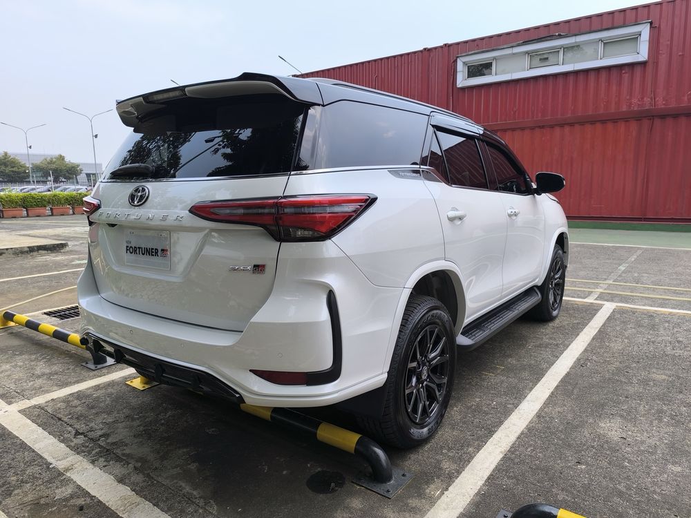 Tin ‘hot’ cho ai chờ Toyota Fortuner hybrid: Nếu có sẽ khác loại trên Camry, có thể đổi sang nhiên liệu mới- Ảnh 4.