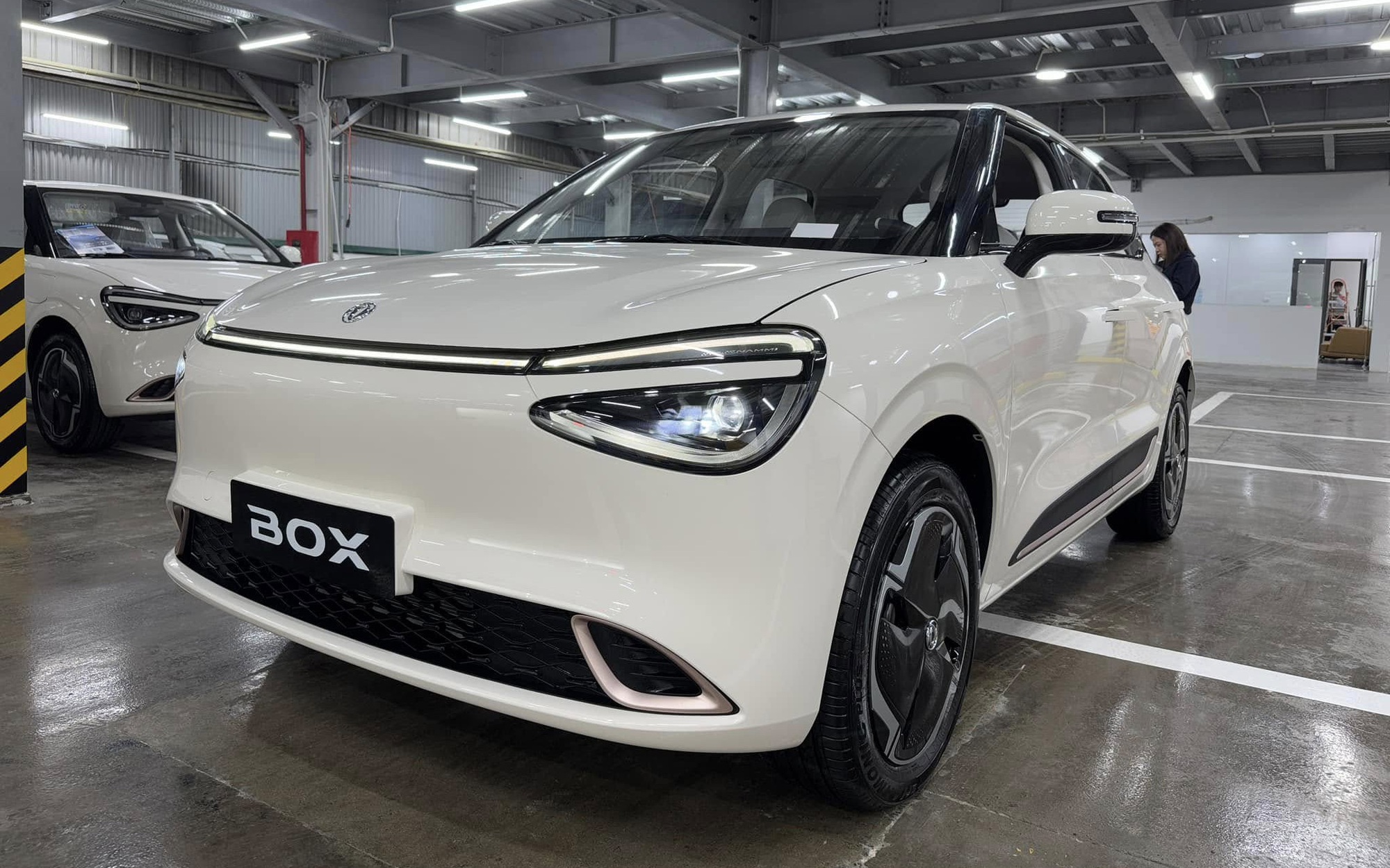 4 xe Dongfeng ra mắt Việt Nam với giá cao ngất ngưởng: Mage, Huge khoảng 1 tỷ, đắt hơn CX-5, CX-8, nhiều công nghệ nhưng khó cạnh tranh- Ảnh 17.