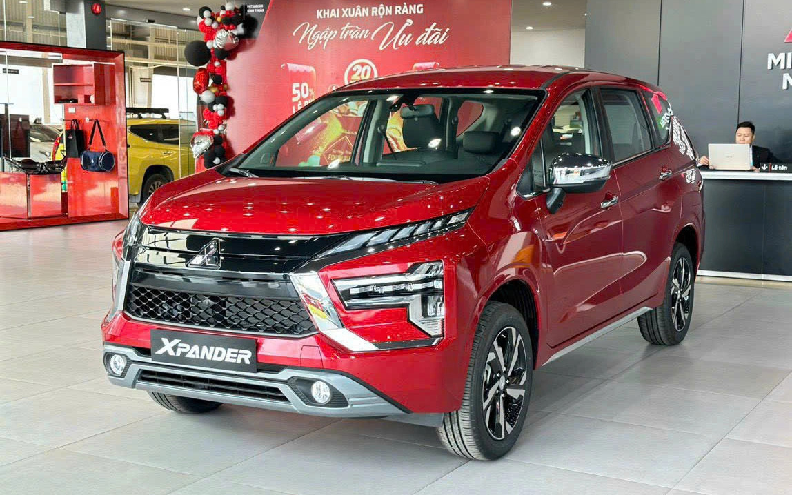 Mitsubishi bán kỷ lục hơn 41.000 xe tại Việt Nam năm 2024, lần đầu có 2 mẫu xe là ‘vua doanh số’ phân khúc- Ảnh 2.