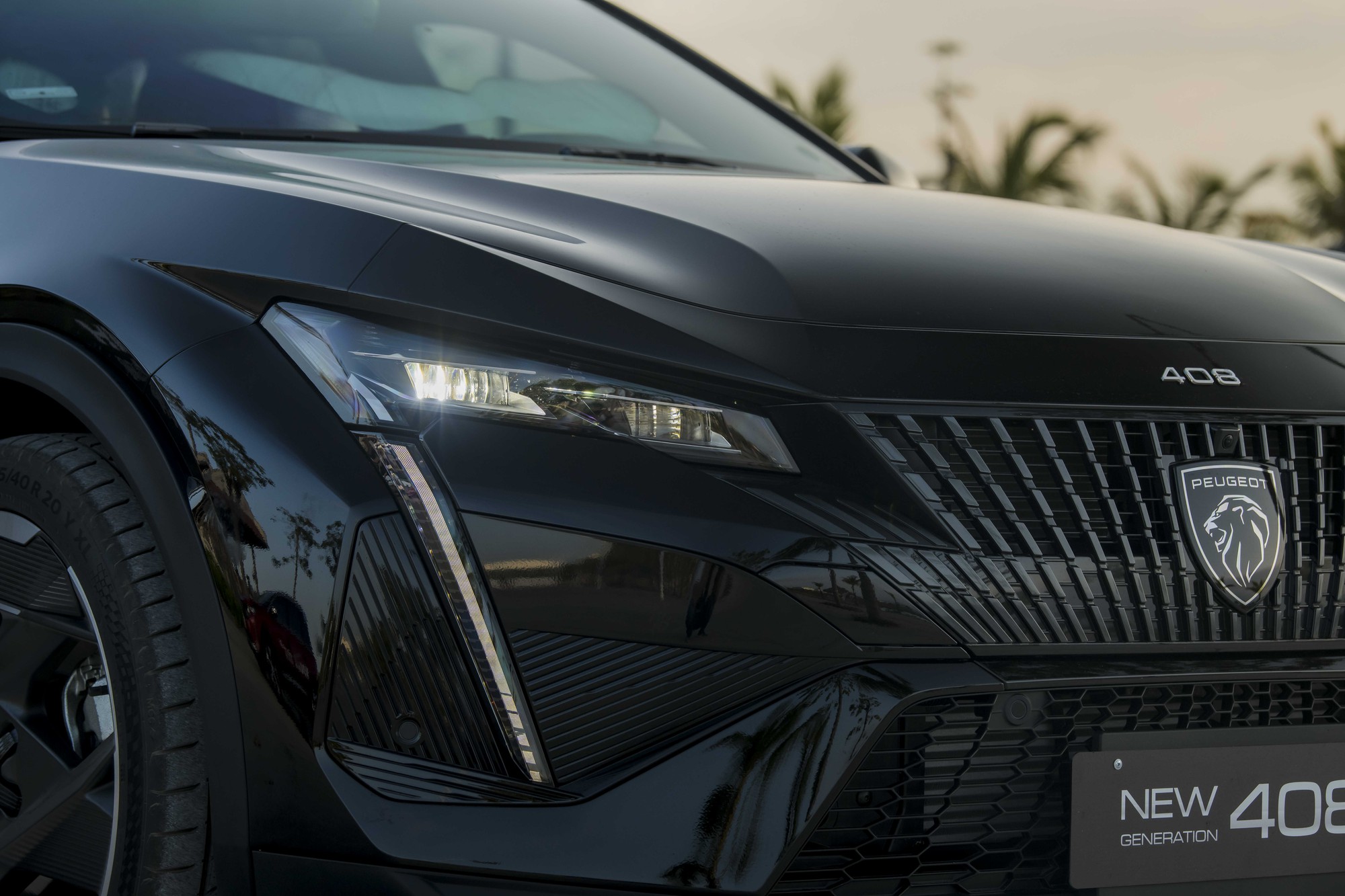 Peugeot 408 - "Làn gió mới" mang đến trải nghiệm khác biệt cho khách hàng trẻ- Ảnh 3. Peugeot 408 - "Làn gió mới" mang đến trải nghiệm khác biệt cho khách hàng trẻ- Ảnh 3.