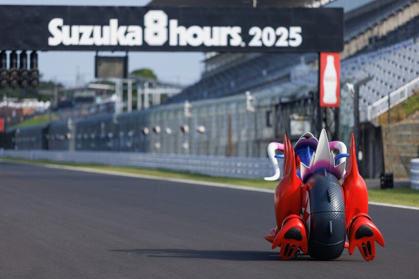 Honda có motor Pokémon: Không chạy nhờ bánh mà nhờ... chân trước sau- Ảnh 4. Honda có motor Pokémon: Không chạy nhờ bánh mà nhờ... chân trước sau- Ảnh 4.