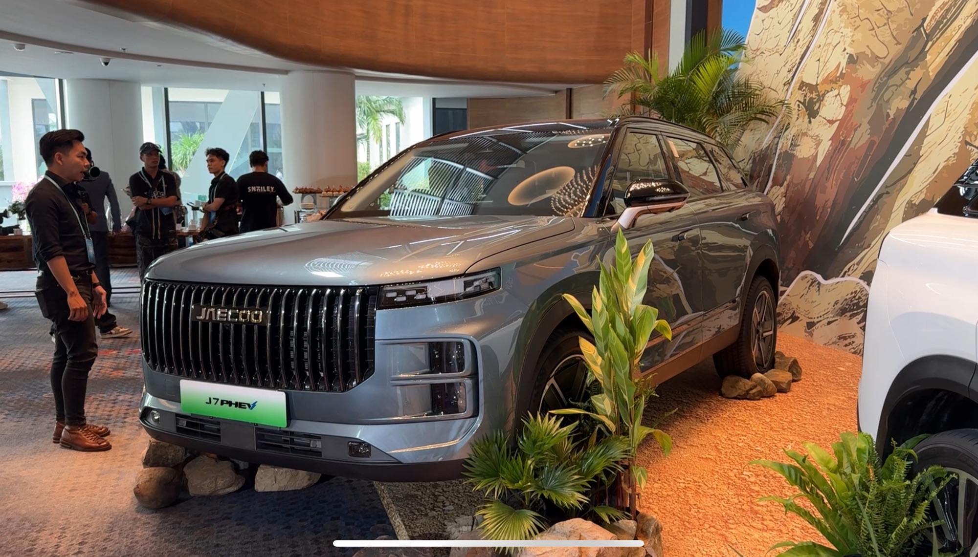 Omoda & Jaecoo nhập cuộc đua giảm giá: SUV ưu đãi tới 100% lệ phí trước bạ, đe dọa nhóm xe Hàn – Nhật- Ảnh 8. Omoda & Jaecoo nhập cuộc đua giảm giá: SUV ưu đãi tới 100% lệ phí trước bạ, đe dọa nhóm xe Hàn – Nhật- Ảnh 8.