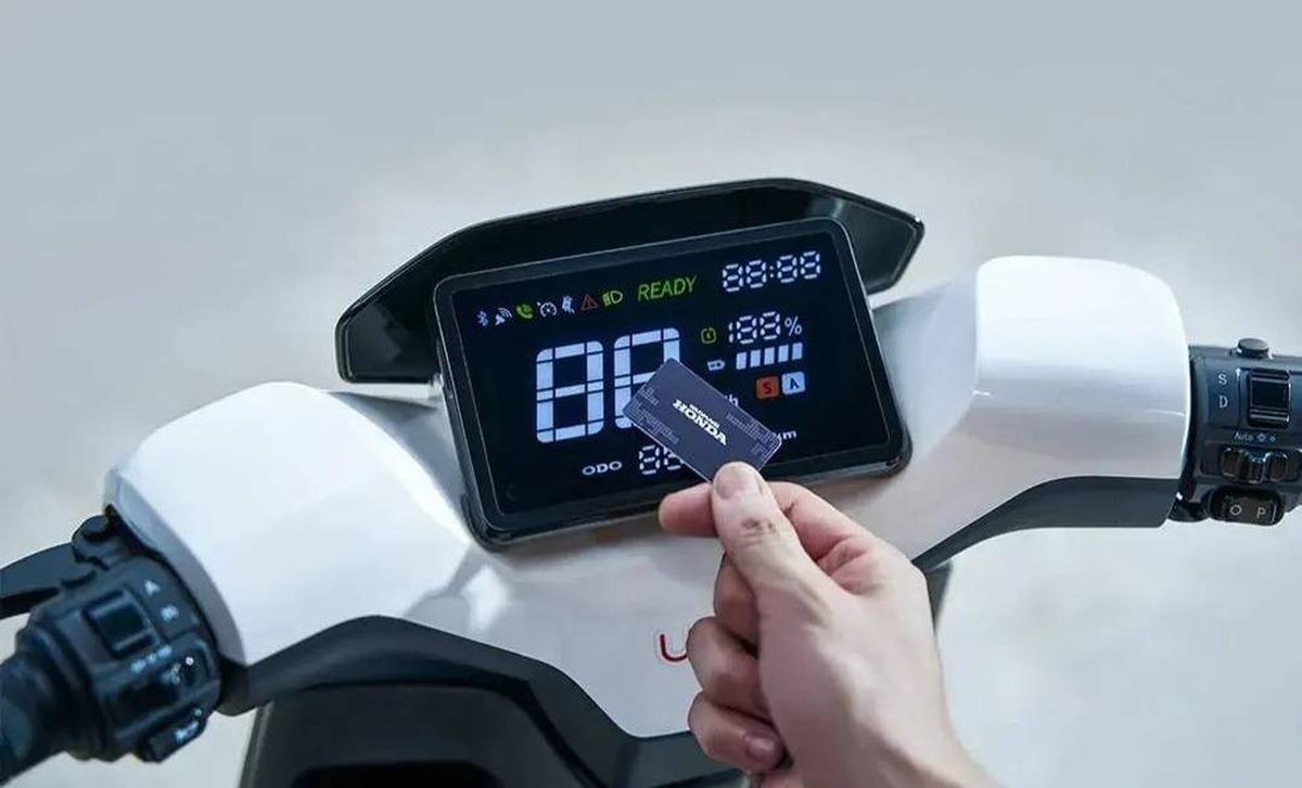 Honda ra mắt xe máy điện mới: Giá hơn 10 triệu nhưng đẹp át cả Vision, SH Mode- Ảnh 4.