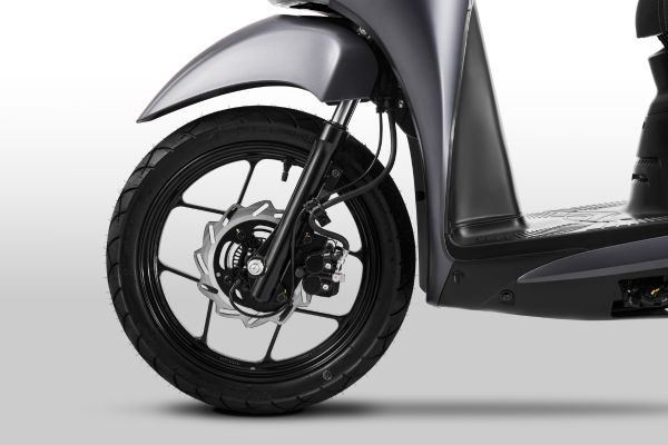 Ra mắt xe tay ga tam giác mạch giá ngang Vision: Ăn xăng 1,75L/100km, cốp lớn, có Smartkey- Ảnh 7. Ra mắt xe tay ga tam giác mạch giá ngang Vision: Ăn xăng 1,75L/100km, cốp lớn, có Smartkey- Ảnh 7.