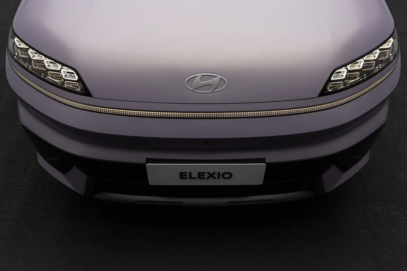 Hyundai Elexio EO ra mắt: Xe 5 chỗ mới dài ngang Tucson, màn hình 27 inch, đi hơn 700km/sạc- Ảnh 4. Hyundai Elexio EO ra mắt: Xe 5 chỗ mới dài ngang Tucson, màn hình 27 inch, đi hơn 700km/sạc- Ảnh 4.