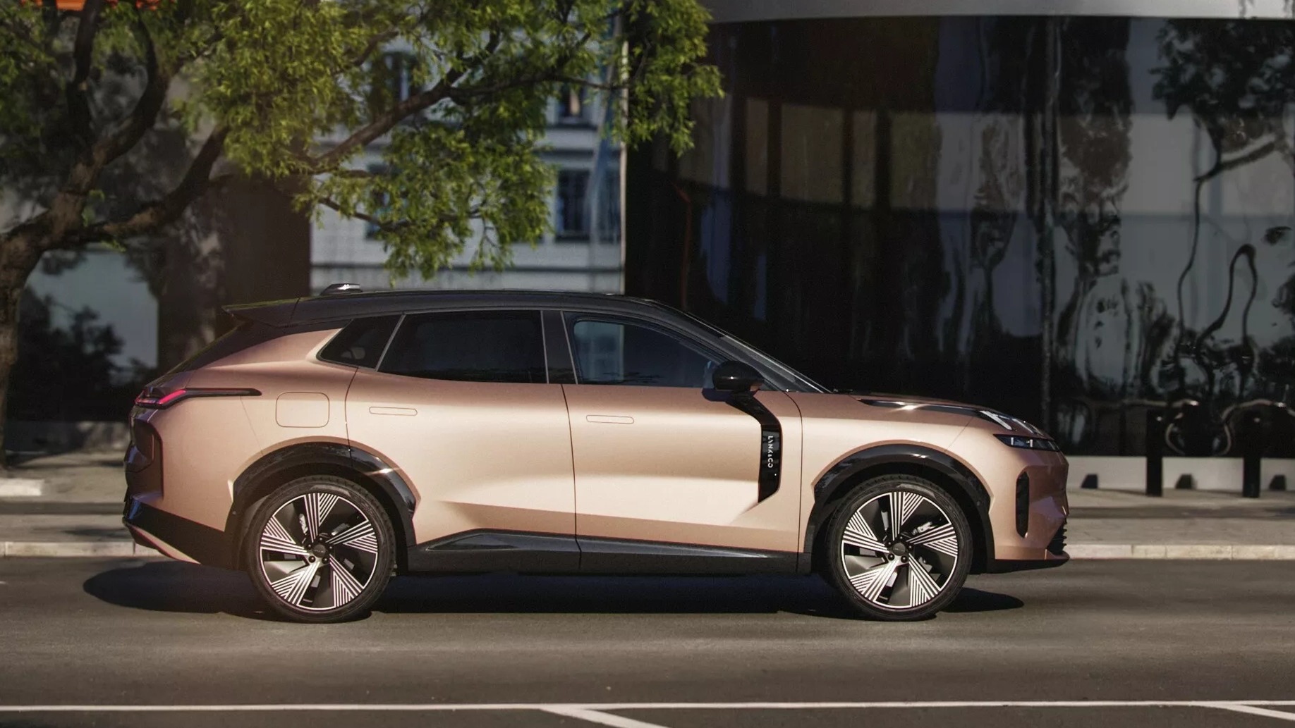 Lynk & Co 08 chốt ra mắt Việt Nam tháng này: Dự kiến 2 bản, đều PHEV, chạy 1.400km với đầy bình xăng điện- Ảnh 5. Lynk & Co 08 chốt ra mắt Việt Nam tháng này: Dự kiến 2 bản, đều PHEV, chạy 1.400km với đầy bình xăng điện- Ảnh 5.